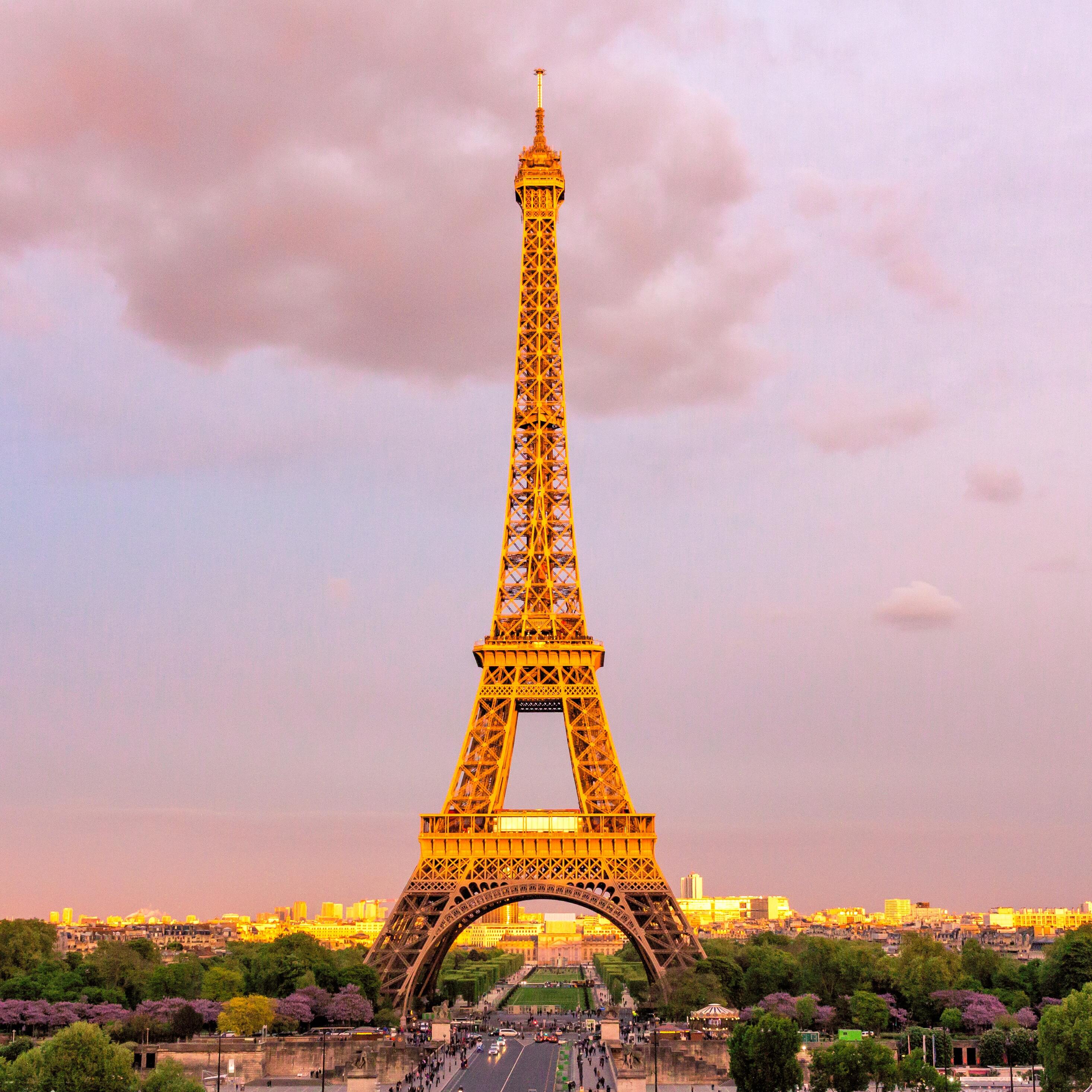 2932x2932 Eiffel Tower In Paris iPad Pro Retina Display HD 4k Wallpaper, Image, Background, Photo and Picture