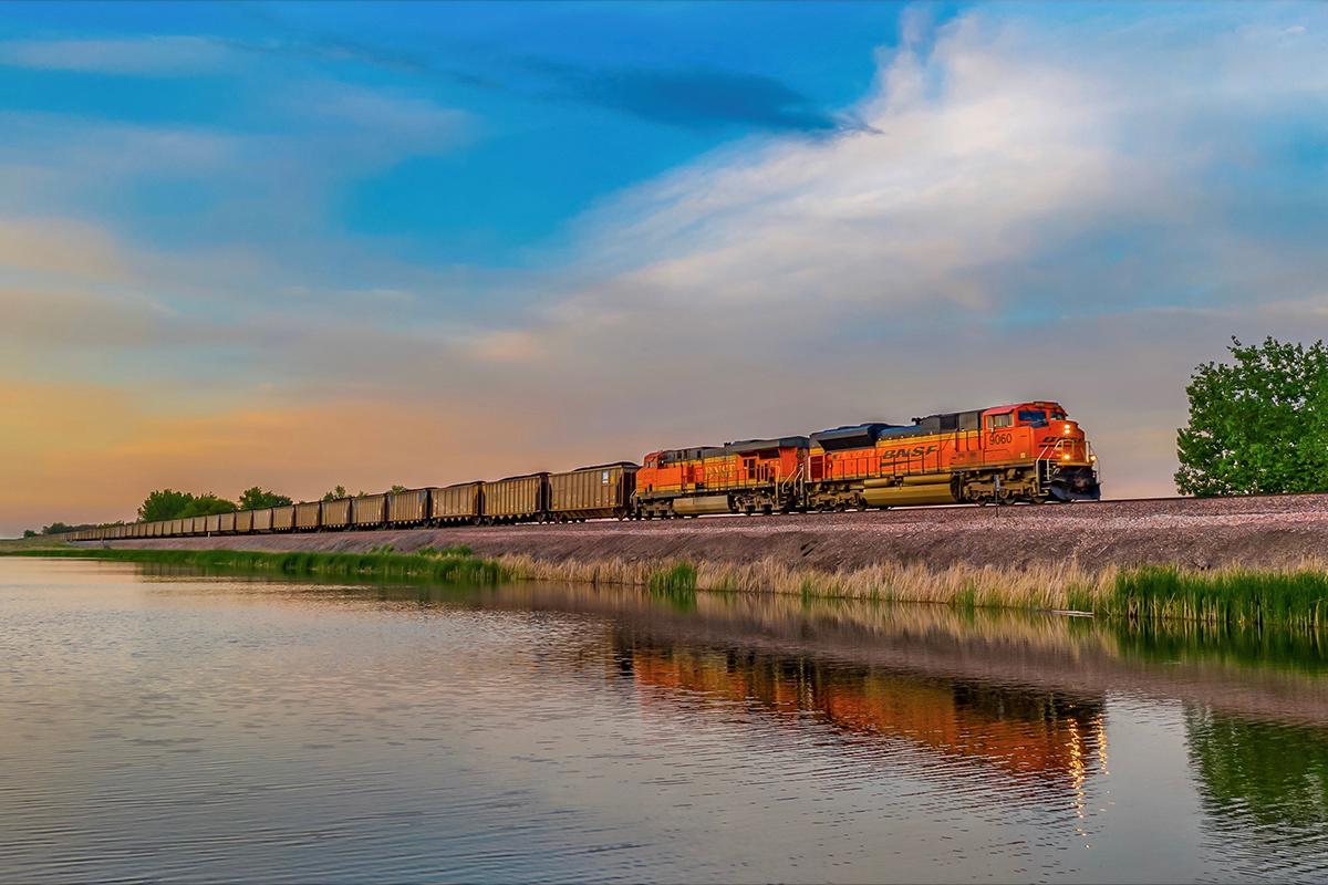 1200x800 BNSF photo that will put a 'spring' in your step