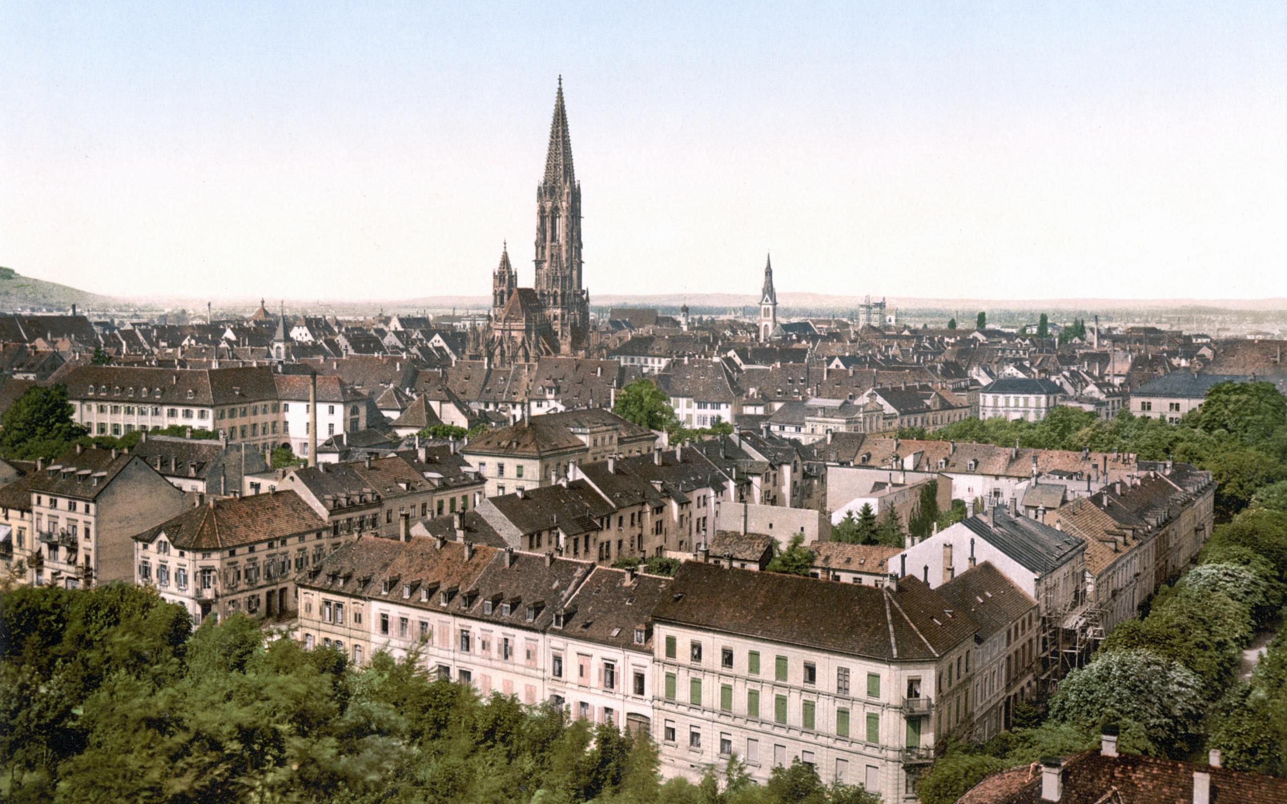 2560x1600 Freiburg