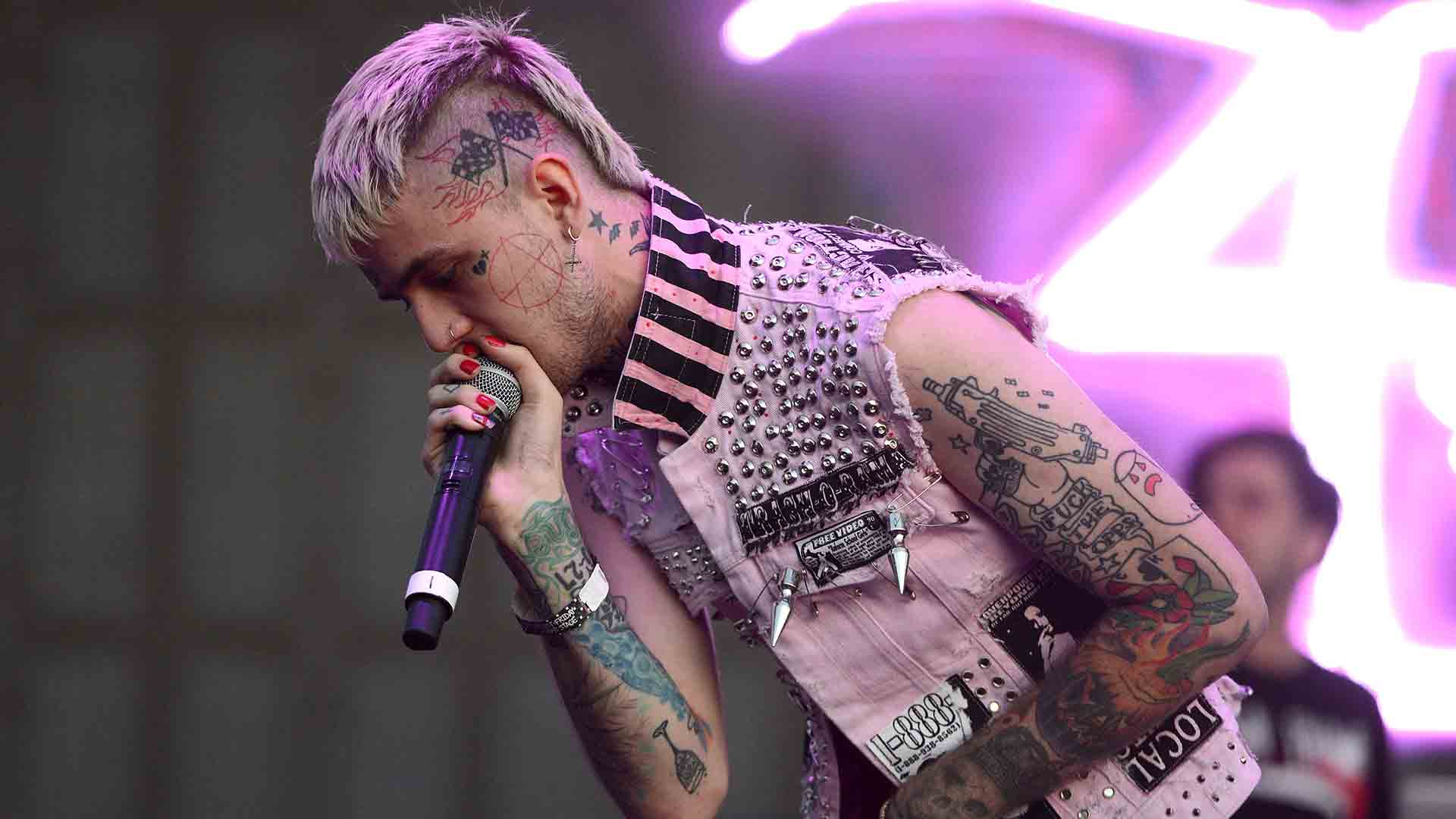 1920x1080 Bella Thorne on Lil Peep's Death: “Life Didn't Do Your Greatness Justice”