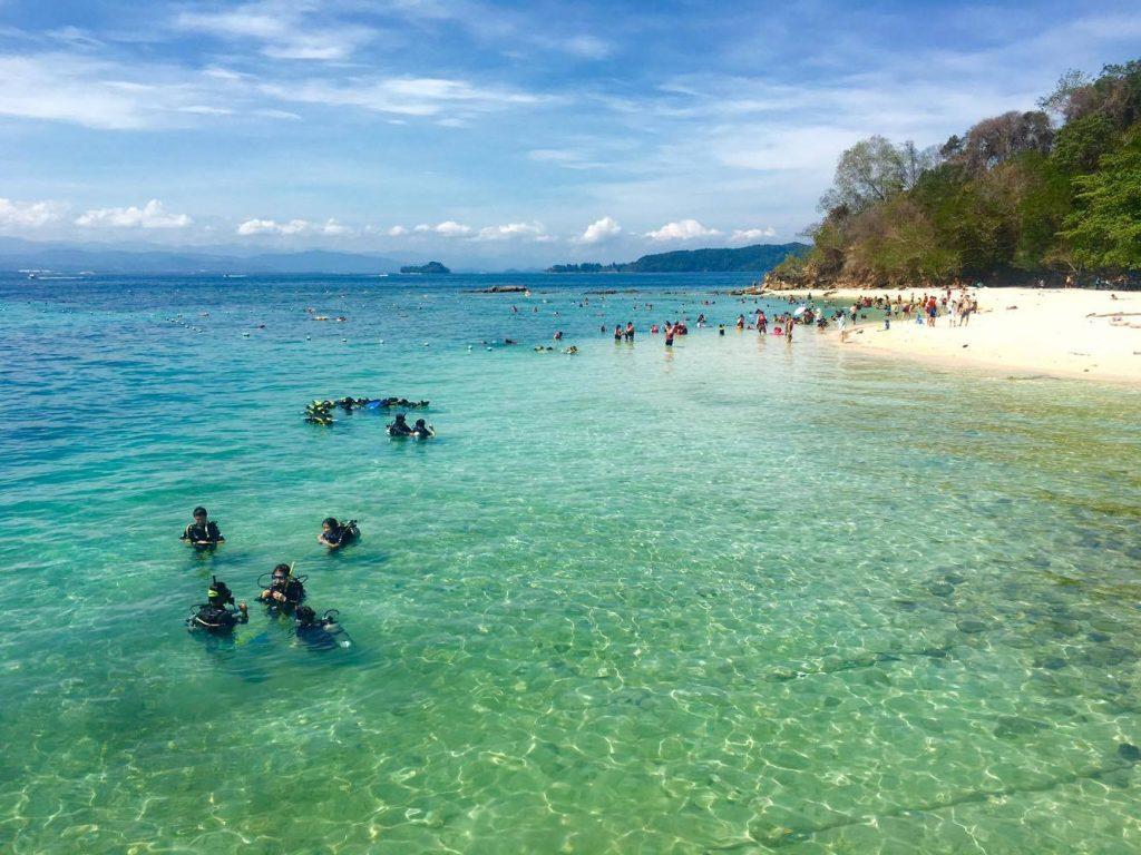 1024x768 How To See The Best Kota Kinabalu Beaches In Only One Day!