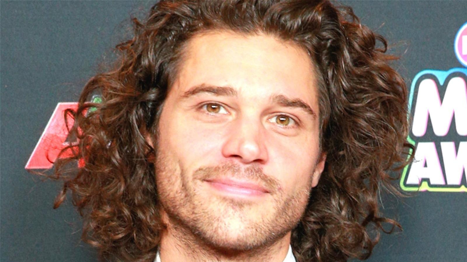 1600x900 Why Mr. Cool Guy From Army Of Thieves Looks So Familiar
