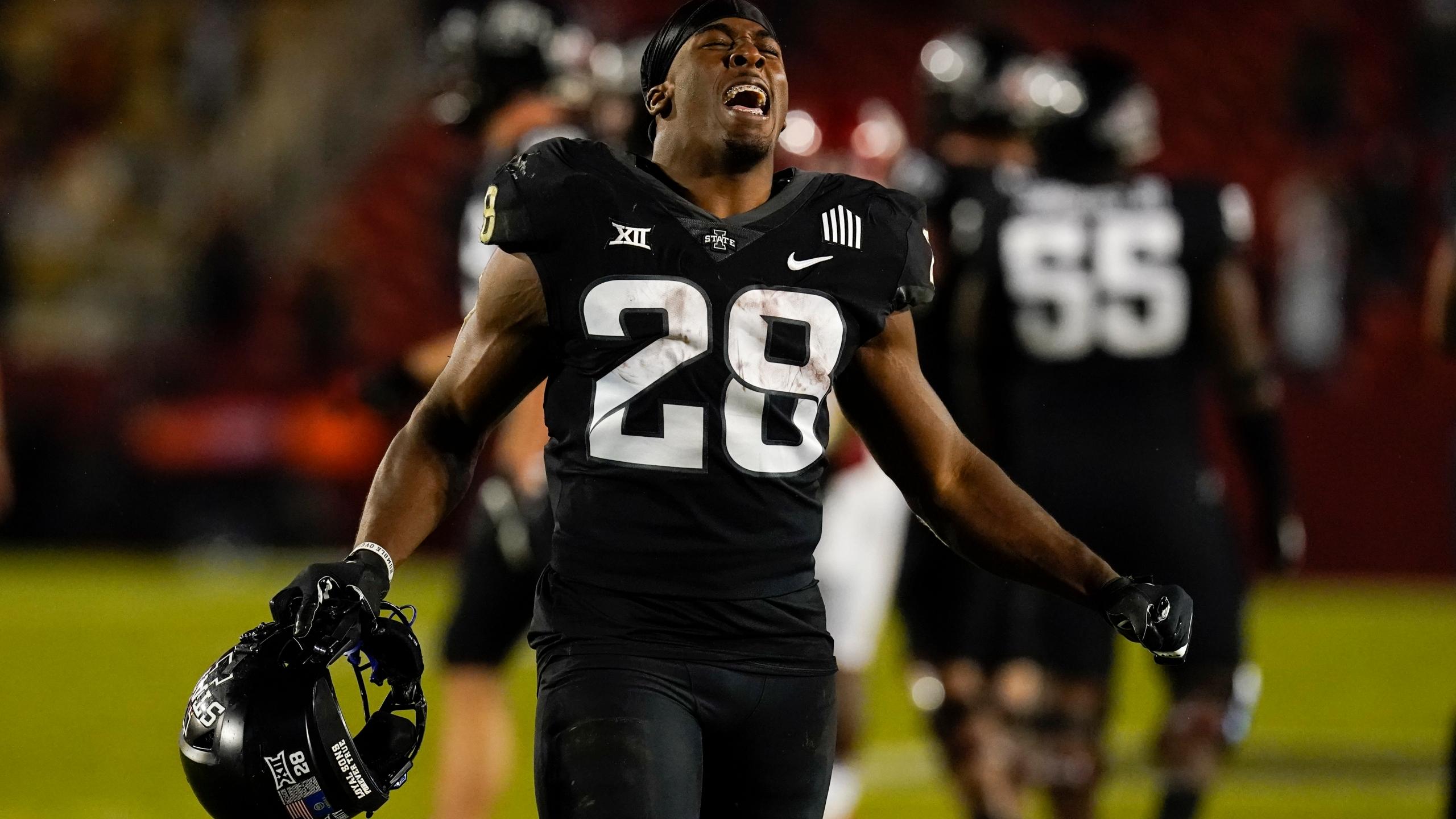 2560x1440 Iowa State Hands No. 18 Oklahoma Second Straight Loss, 37 30