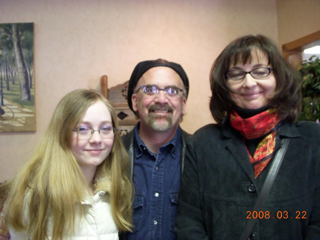 1024x768 Eden, Dave And Roberta Mack Hardiman. Eli And Max Were Busy