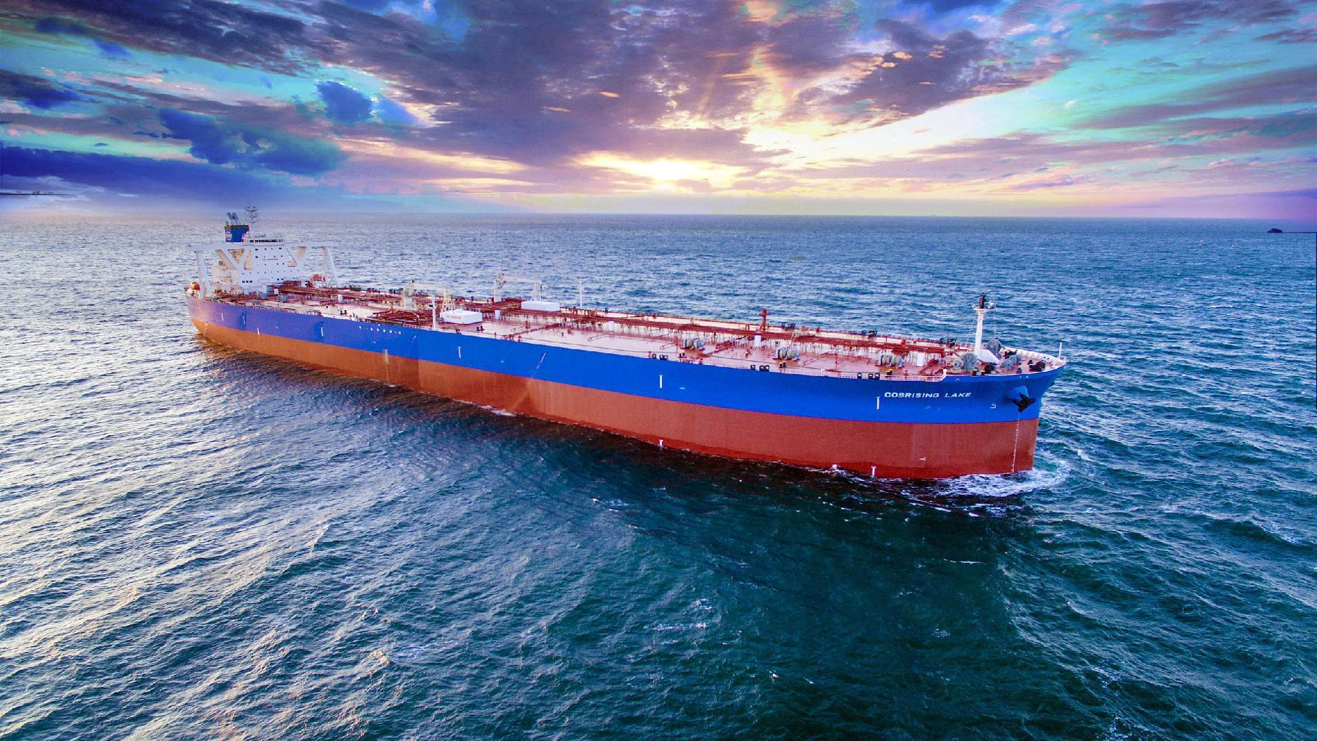 1920x1080 CGTN visits the world's largest oil tanker in Dalian