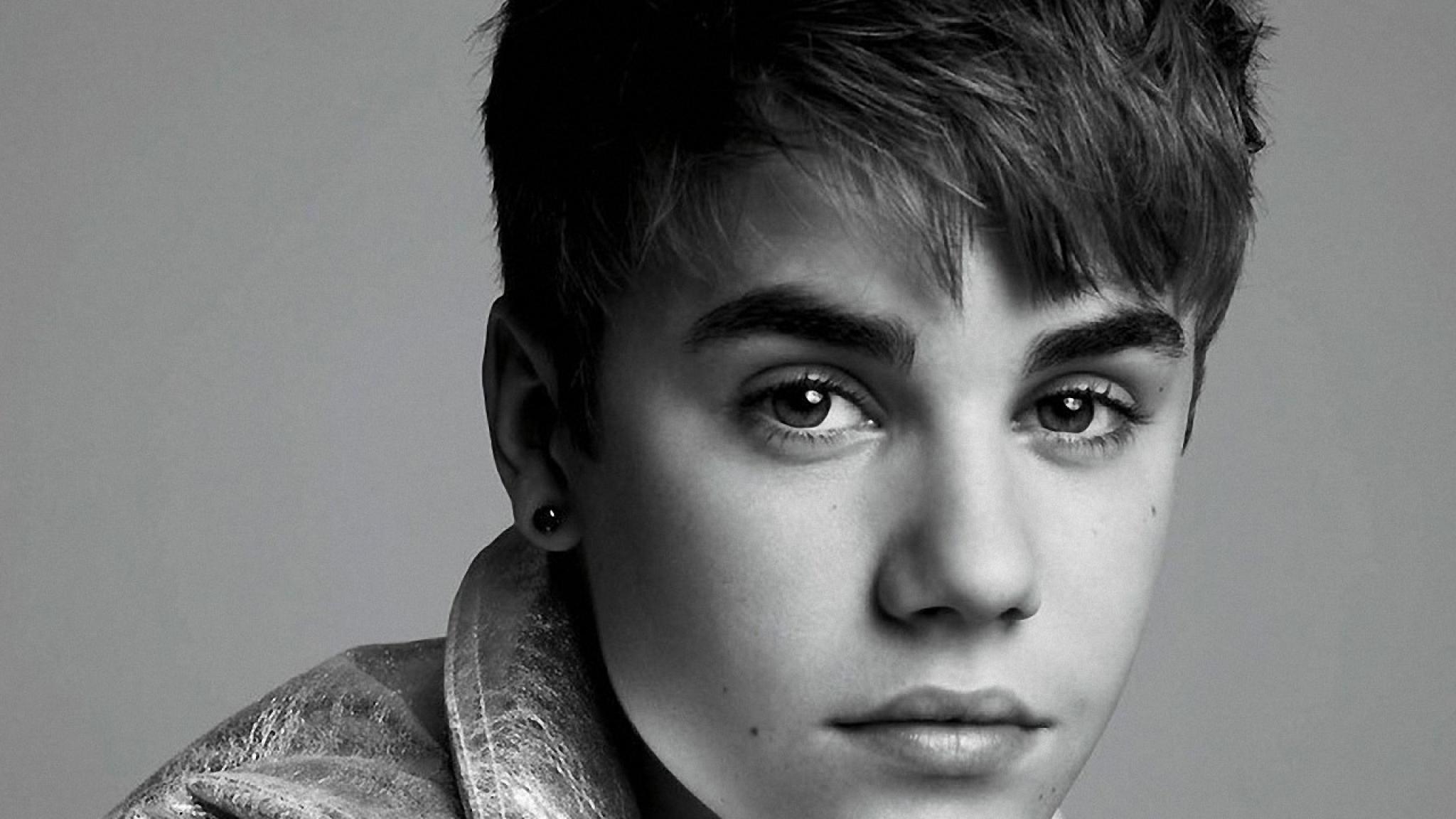 2048x1152 justin bieber desktop background wallpaper