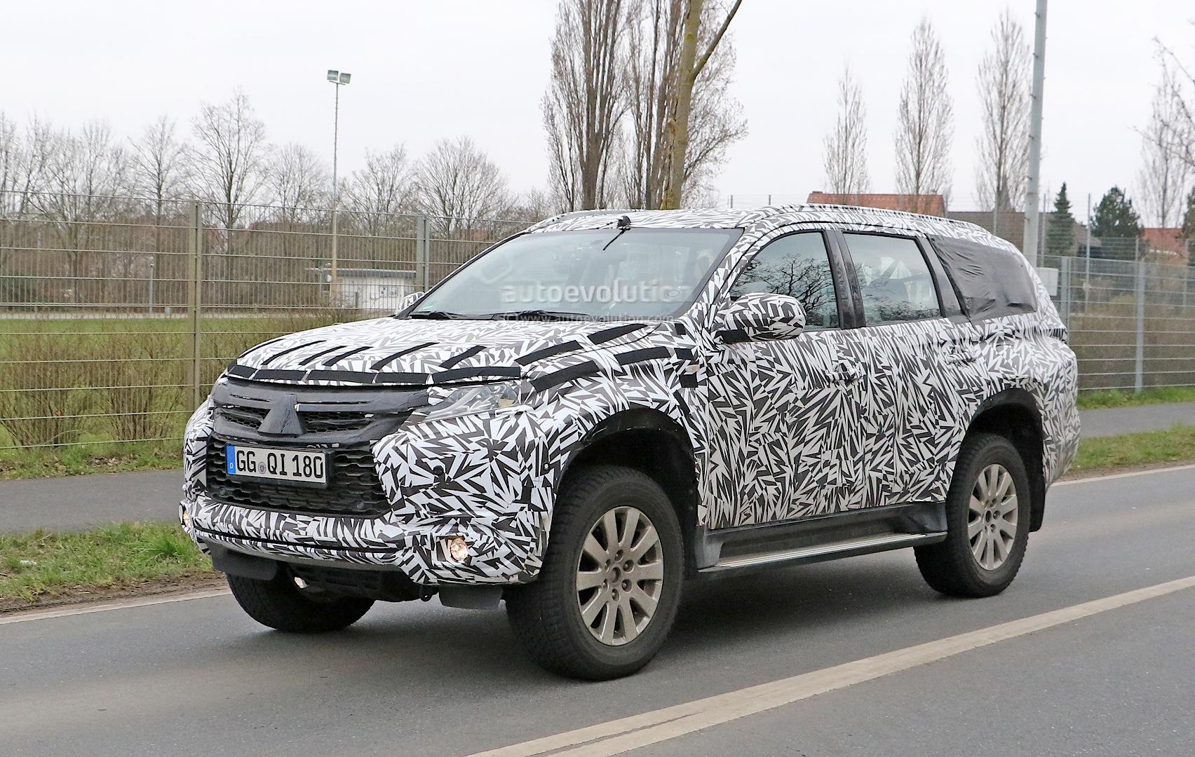 1704x1080 Spyshots: 2016 Mitsubishi Pajero Sport / Montero Sport Spied for the First Time