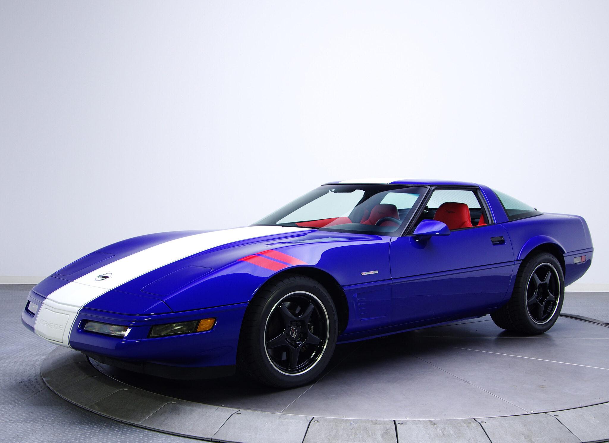 2048x1489 Corvette Grand Sport Coupe Wallpaper