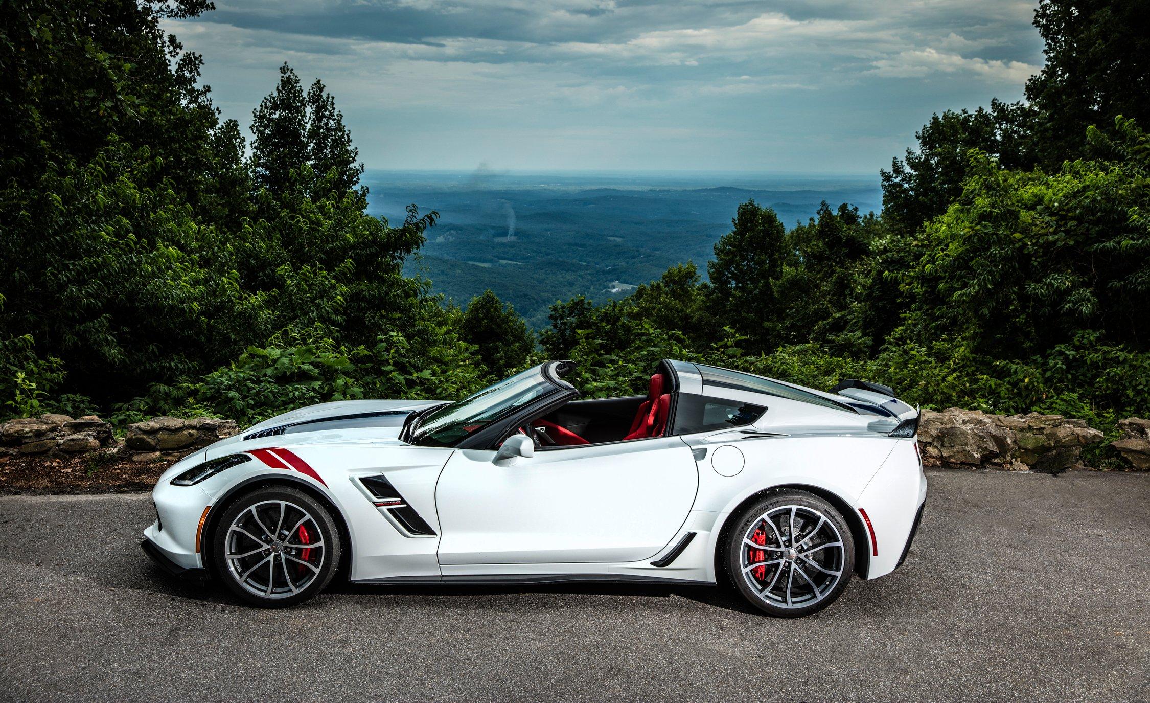 2250x1375 Chevrolet Corvette Grand Sport cars (C7) wallpaperx1375