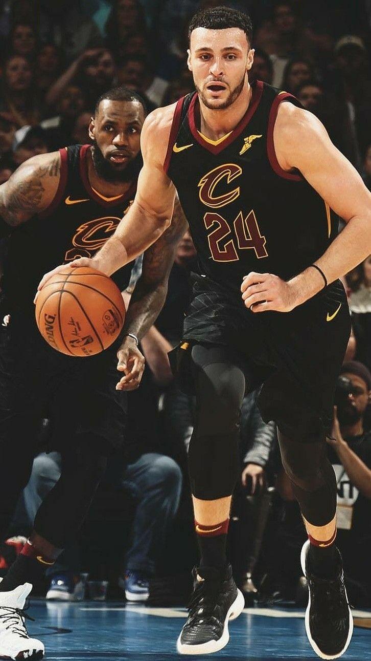 726x1291 Larry Nance Jr and Lebron James wallpaper. Basketball Stuff