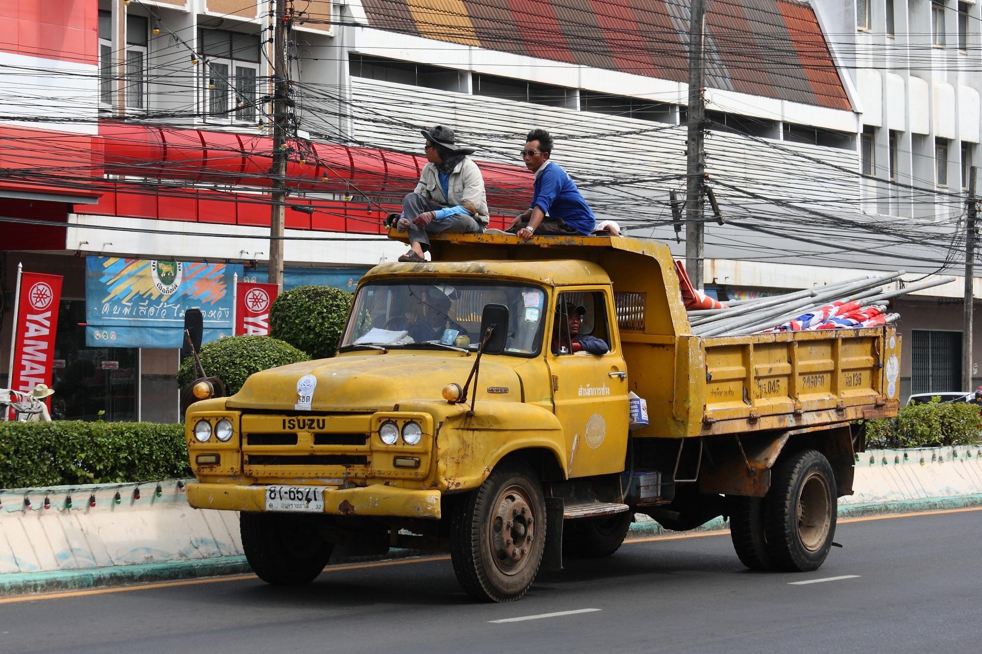 Isuzu Truck Wallpapers - Top Free Isuzu Truck Backgrounds - WallpaperAccess
