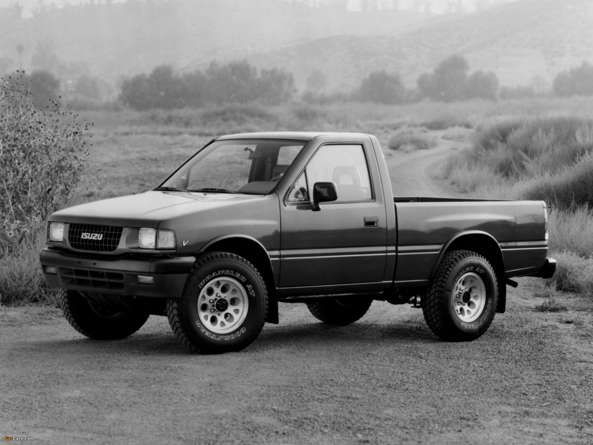2048x1536 Isuzu Pickup S 4x4 (TF) 1993–95 wallpaper (2048x1536)