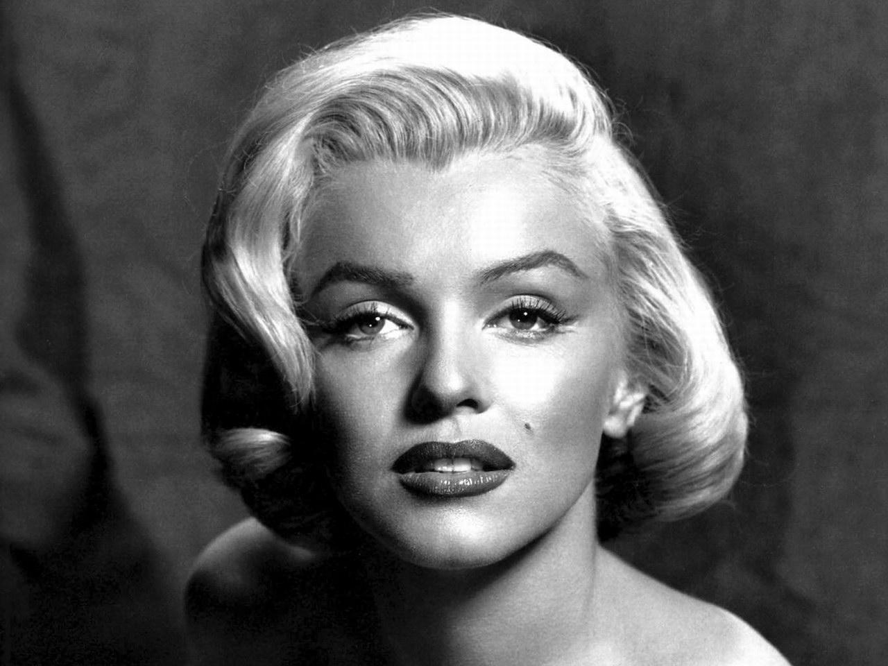1280x960 Marilyn Monroe new 2012 black and white wallpaper Wallpaper Wallpaper 96558