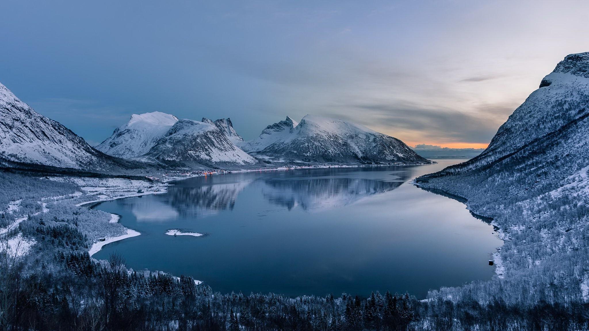 2048x1152 #nature, #winter, #sky, #landscape, #lake, #reflection, #mountains, wallpaper. Mocah HD Wallpaper