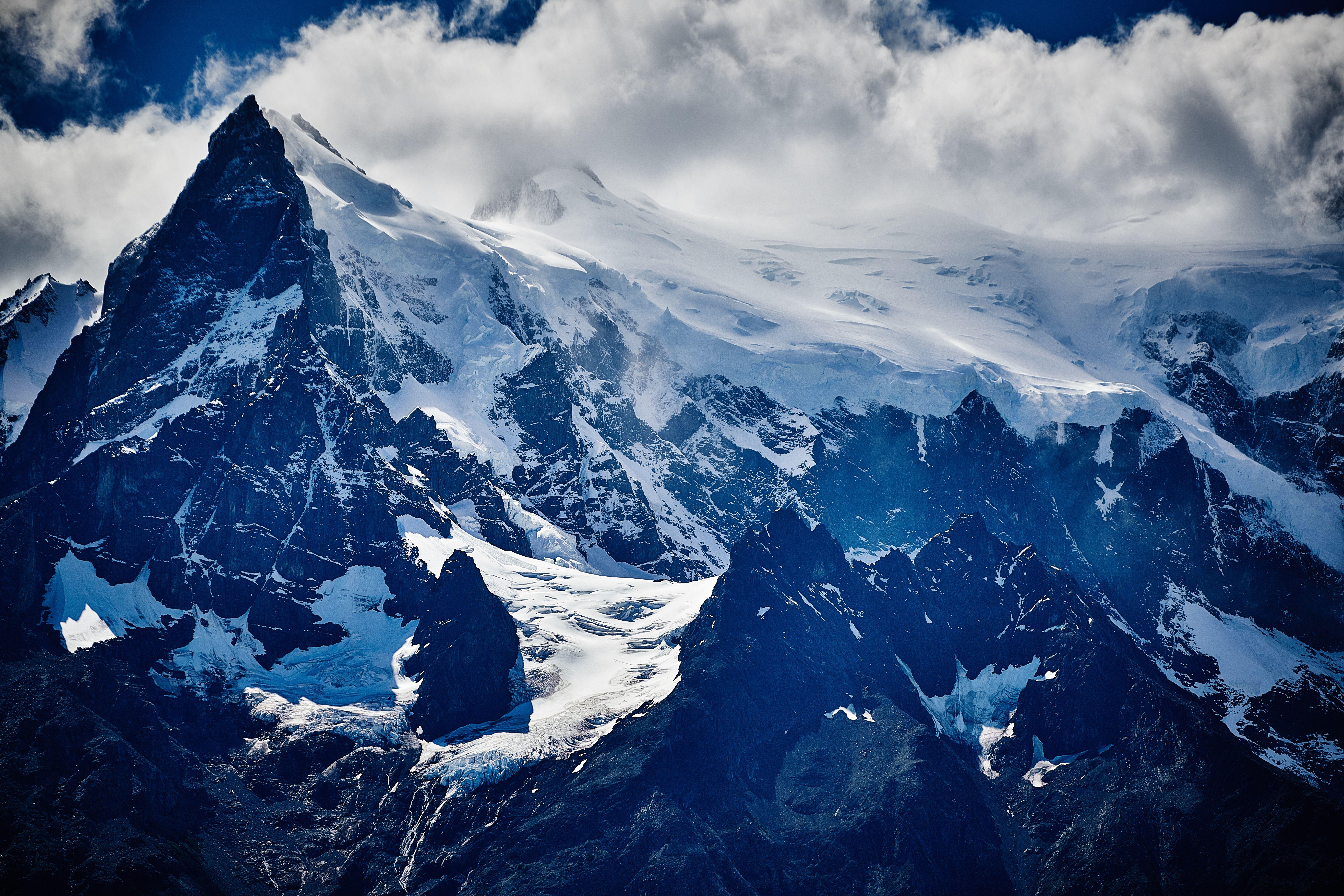 7952x5304 Mountain 8k Ultra HD Wallpaper