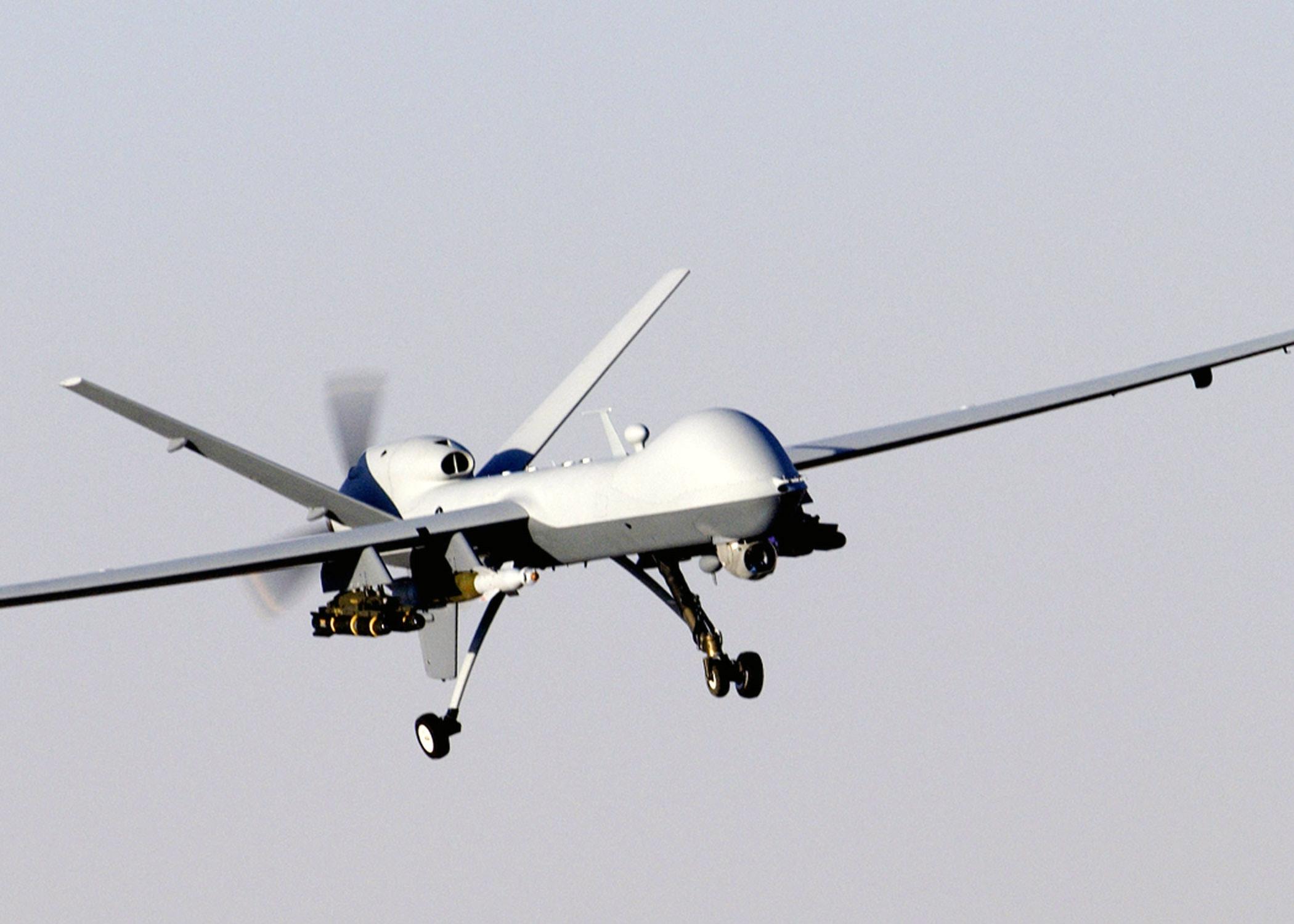 2100x1500 aircraft military uav drone mq9 reaper agm114 hellfire