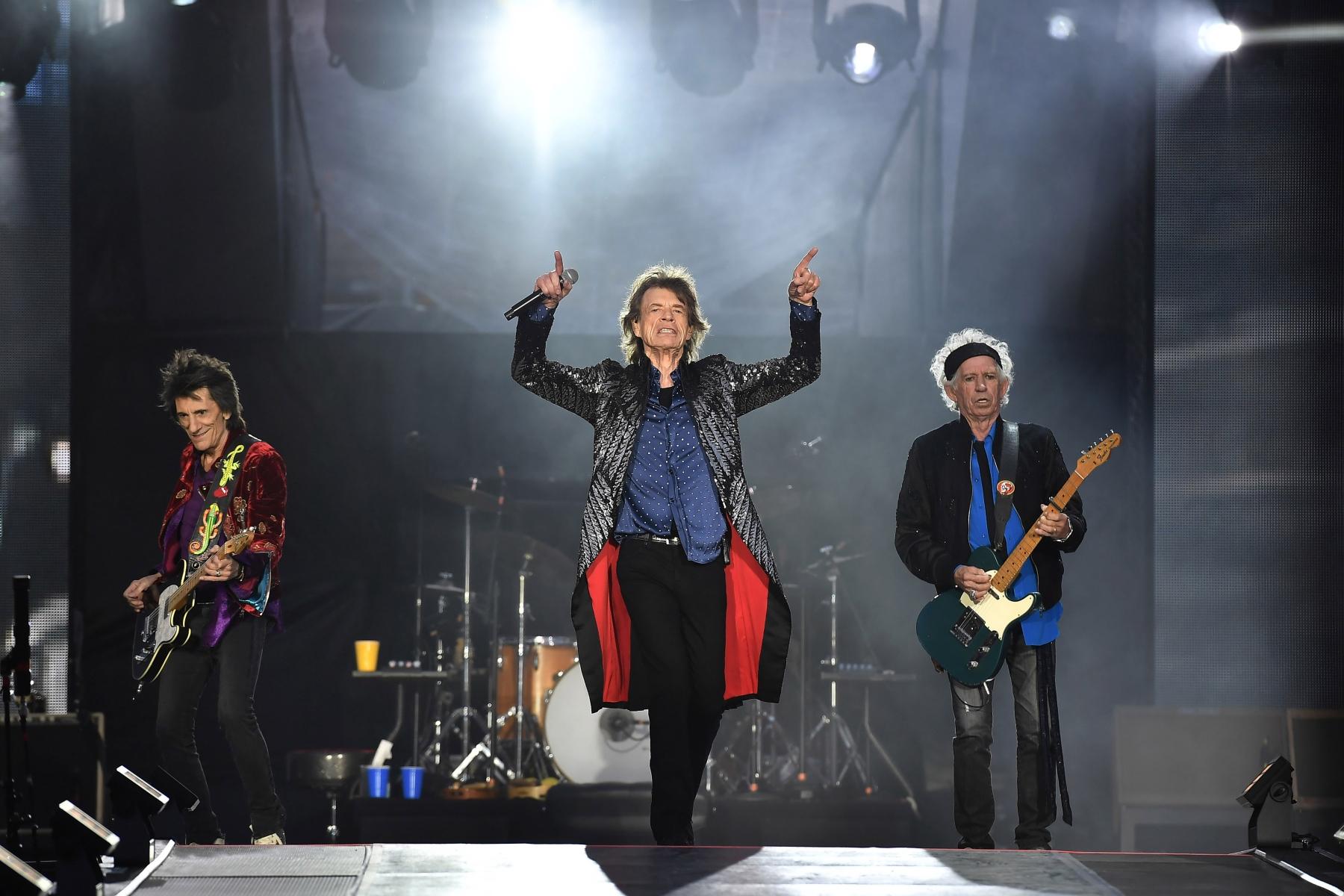 1800x1200 Live Review: Rolling Stones 2018 Dublin Tour Kickoff