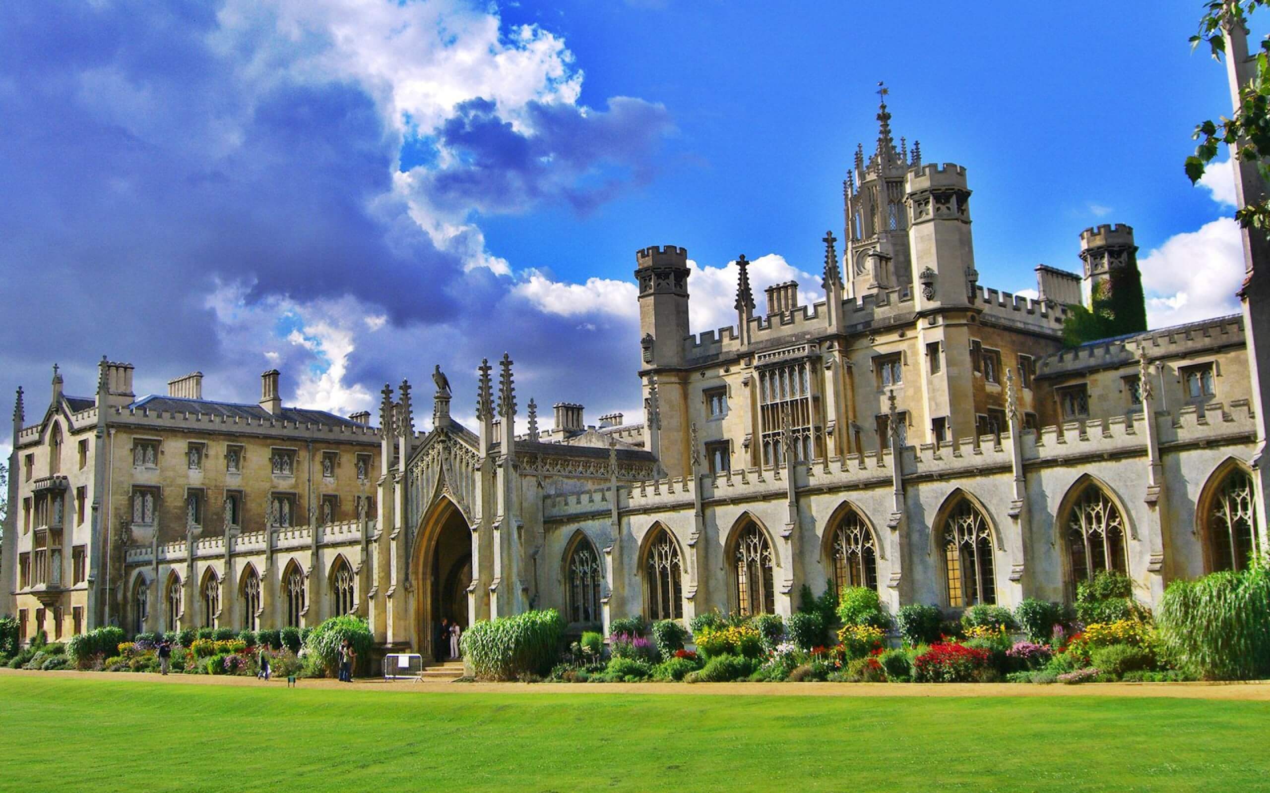 2560x1600 Oxford University Wallpaper