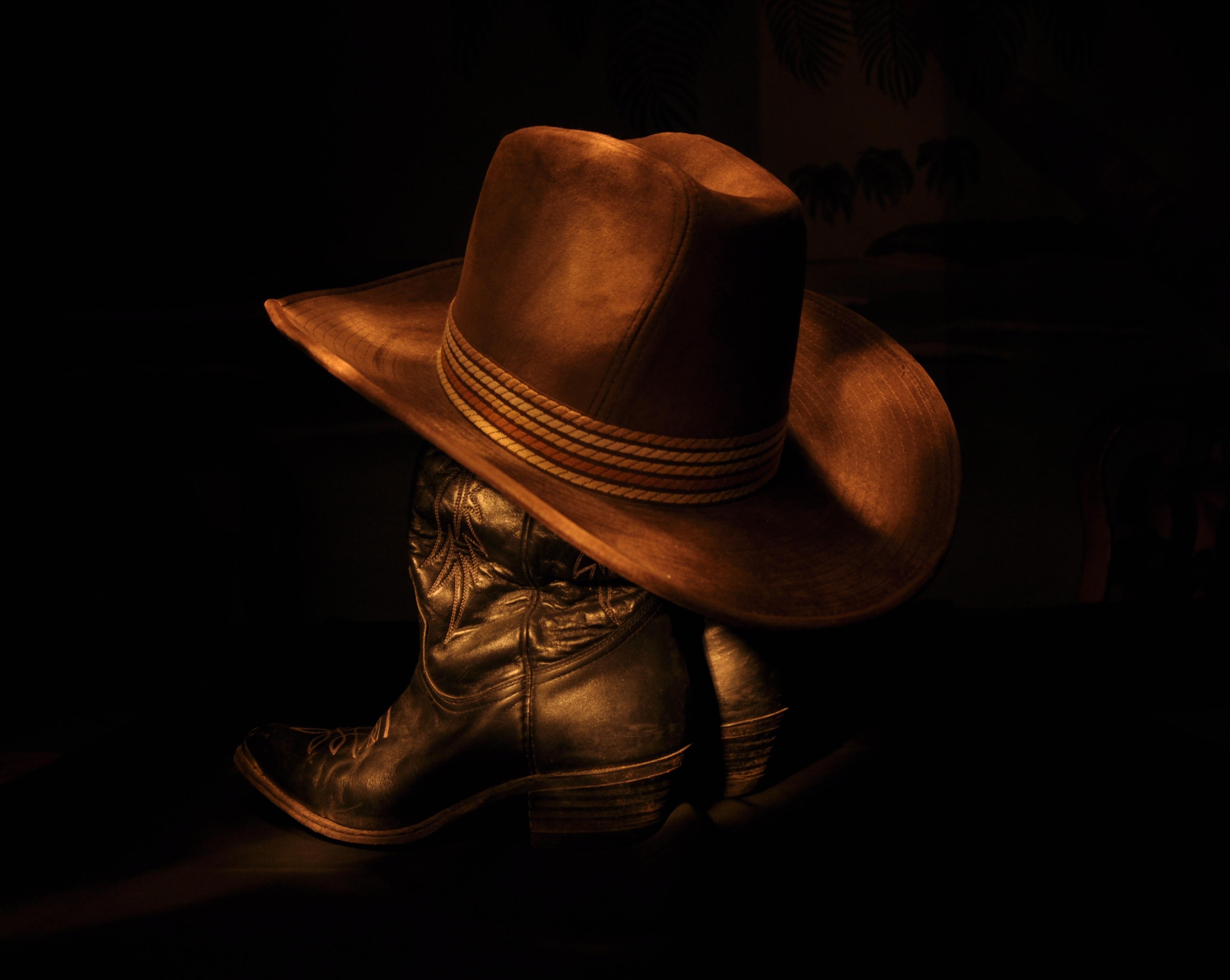 3573x2848 Painting Of Cowboy Boots And Hat
