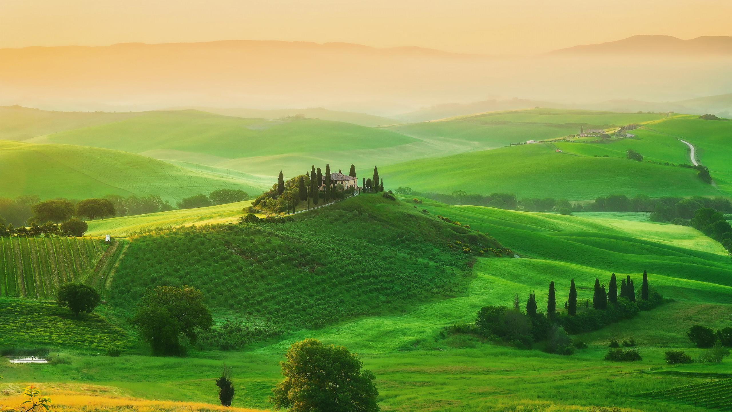 2560x1440 Tuscany Wallpaper and HD Background free download on PicGaGa