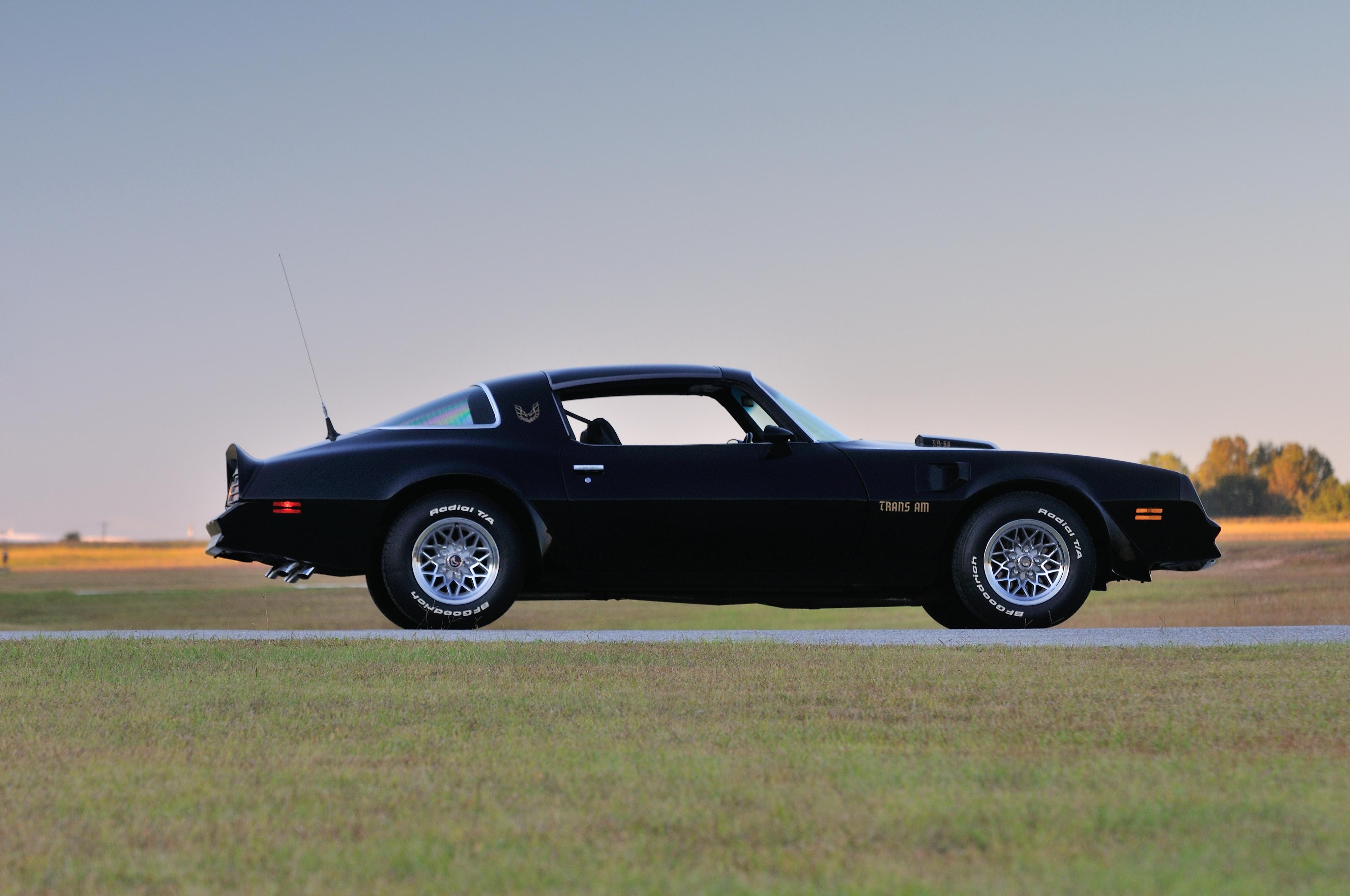 4096x2720 Pontiac Firebird Trans Am T A