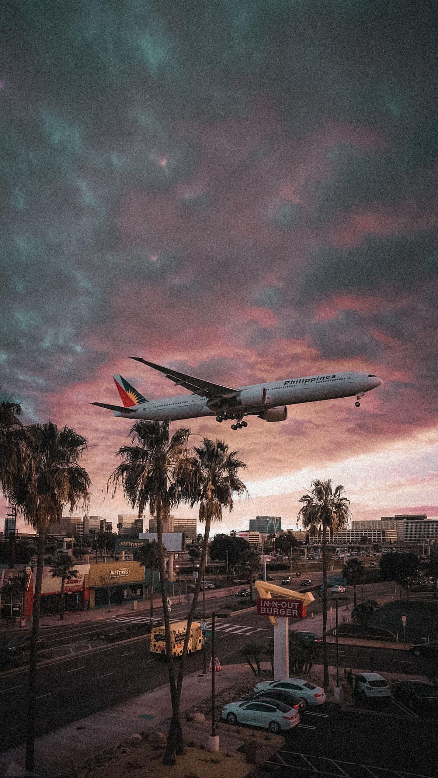 1440x2560 sunset #wallpaper #iphone #sky. Airplane wallpaper, Sky aesthetic, City wallpaper