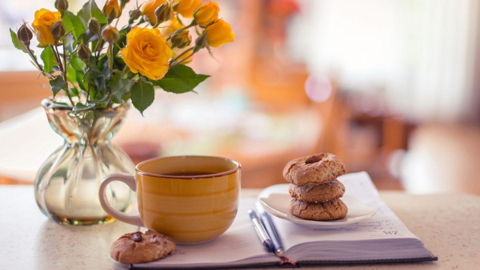 1600x900 Tea, Book and Flowers Wallpaper, HD Tea, Book and Flowers Background