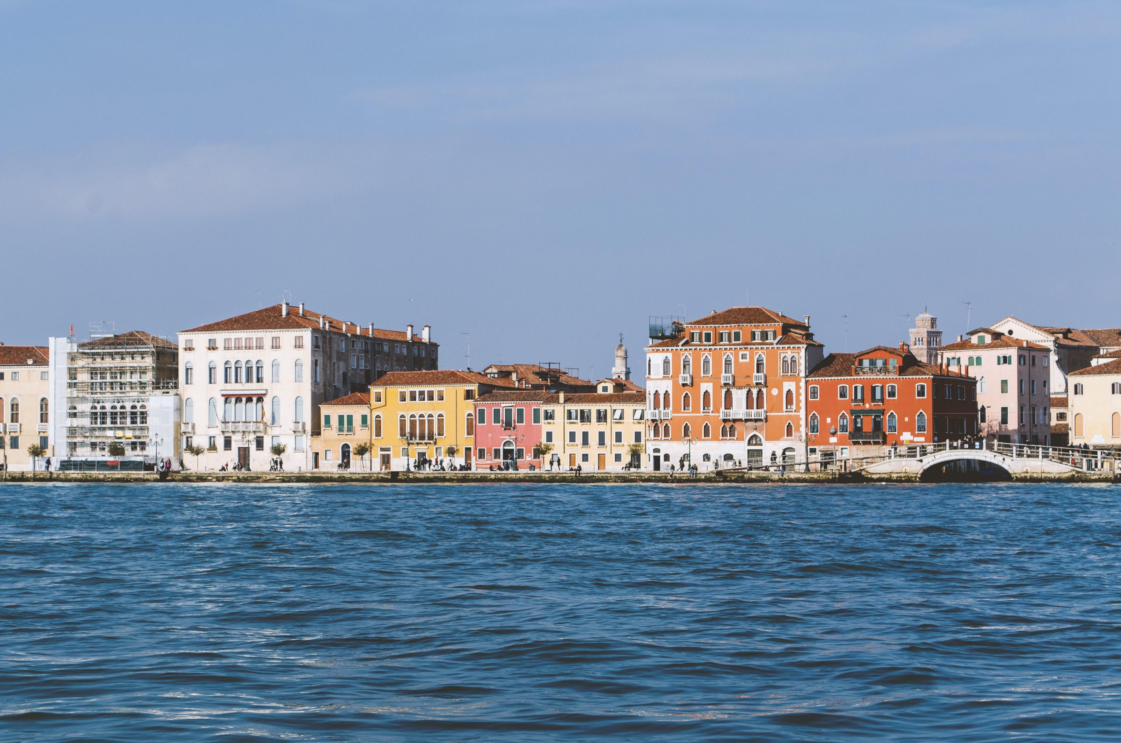 3840x2544 Wallpaper / building water house and venice HD 4k wallpaper