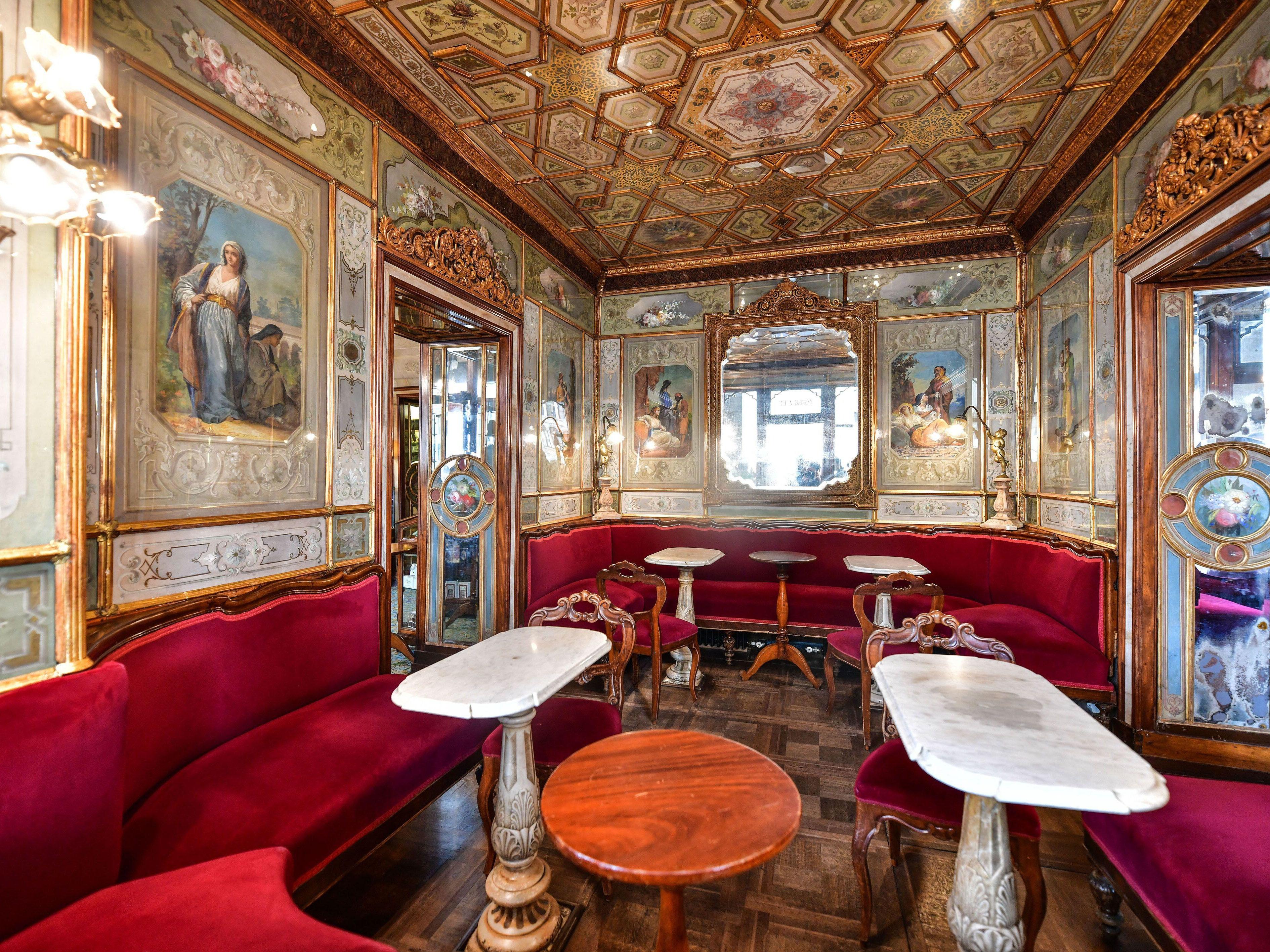 3780x2835 Venice's Storied Caffè Florian Is in Danger of Closing