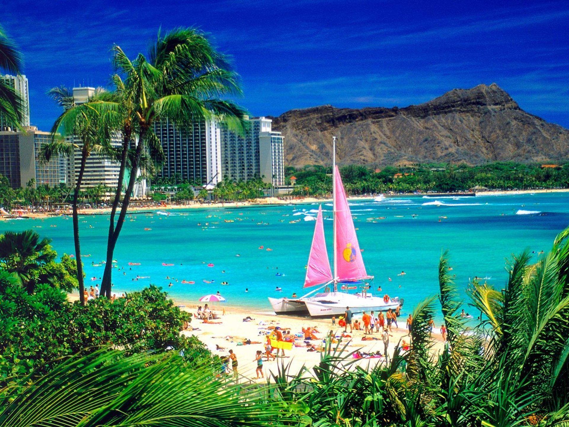 1920x1440 Waikiki Oahu Hawaii Sandy Beach Boat Ocean Waves People 2880x1800