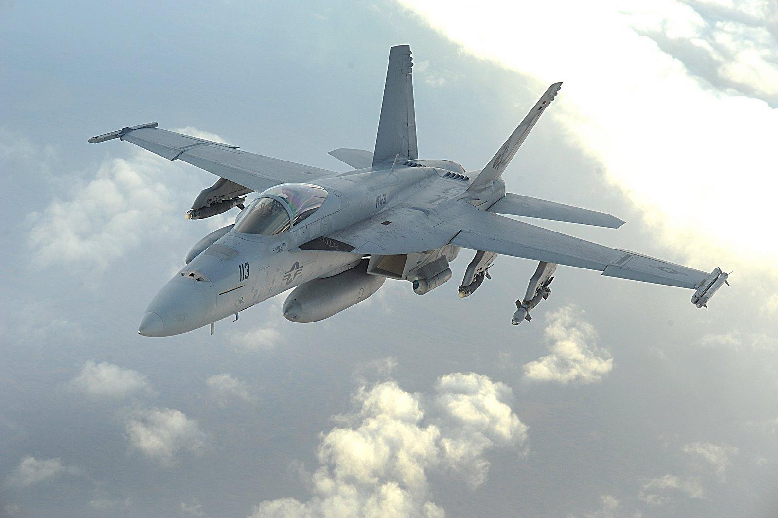 1600x1065 F 18 Super Hornet Wallpaper