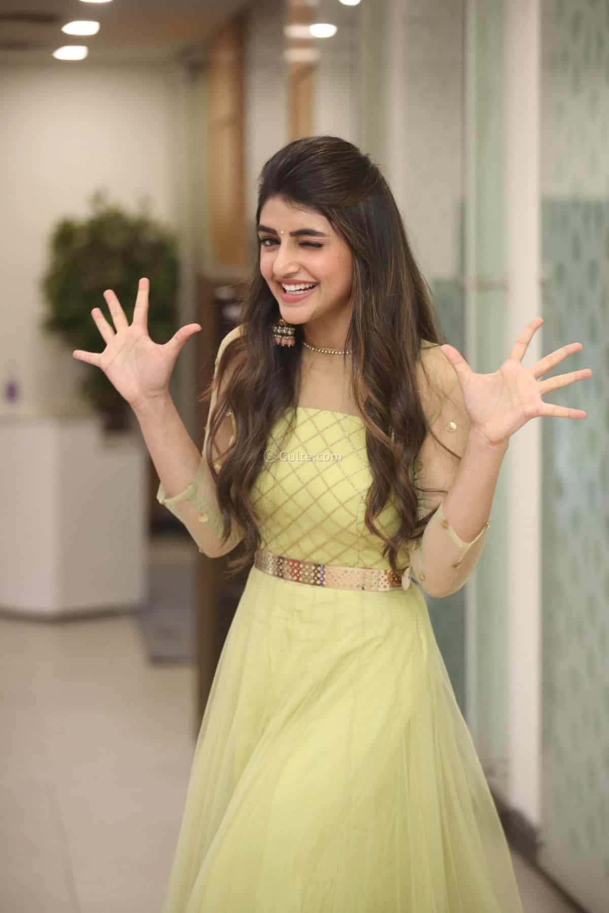 1200x1799 Pelli Sandadi Heroine Sree Leela Photo