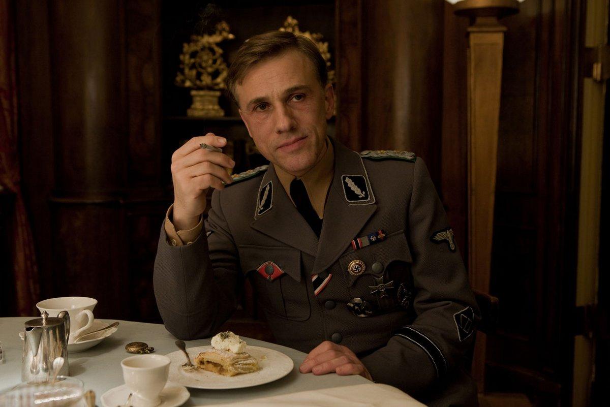 1200x801 Christoph Waltz as Col. Hans Landa Basterds Photo