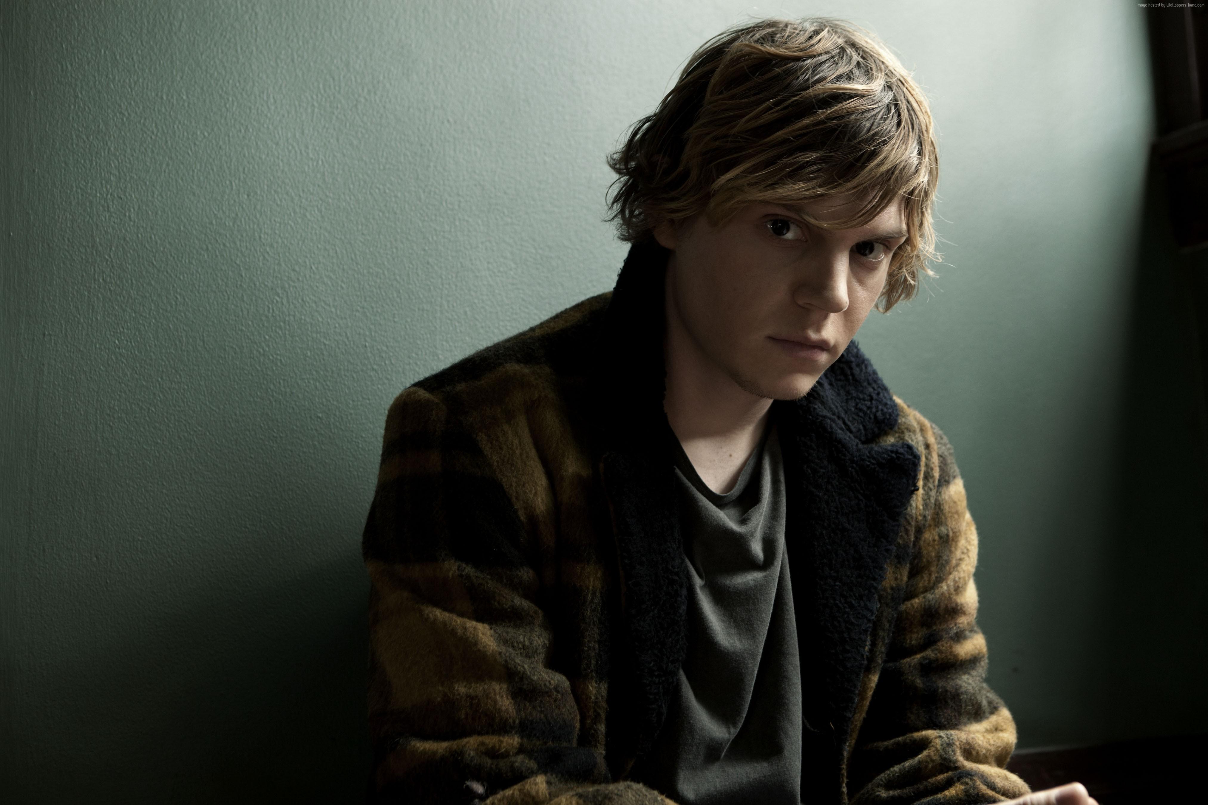 4050x2700 #coat, #Evan Peters, #look, #Actor. Mocah HD Wallpaper