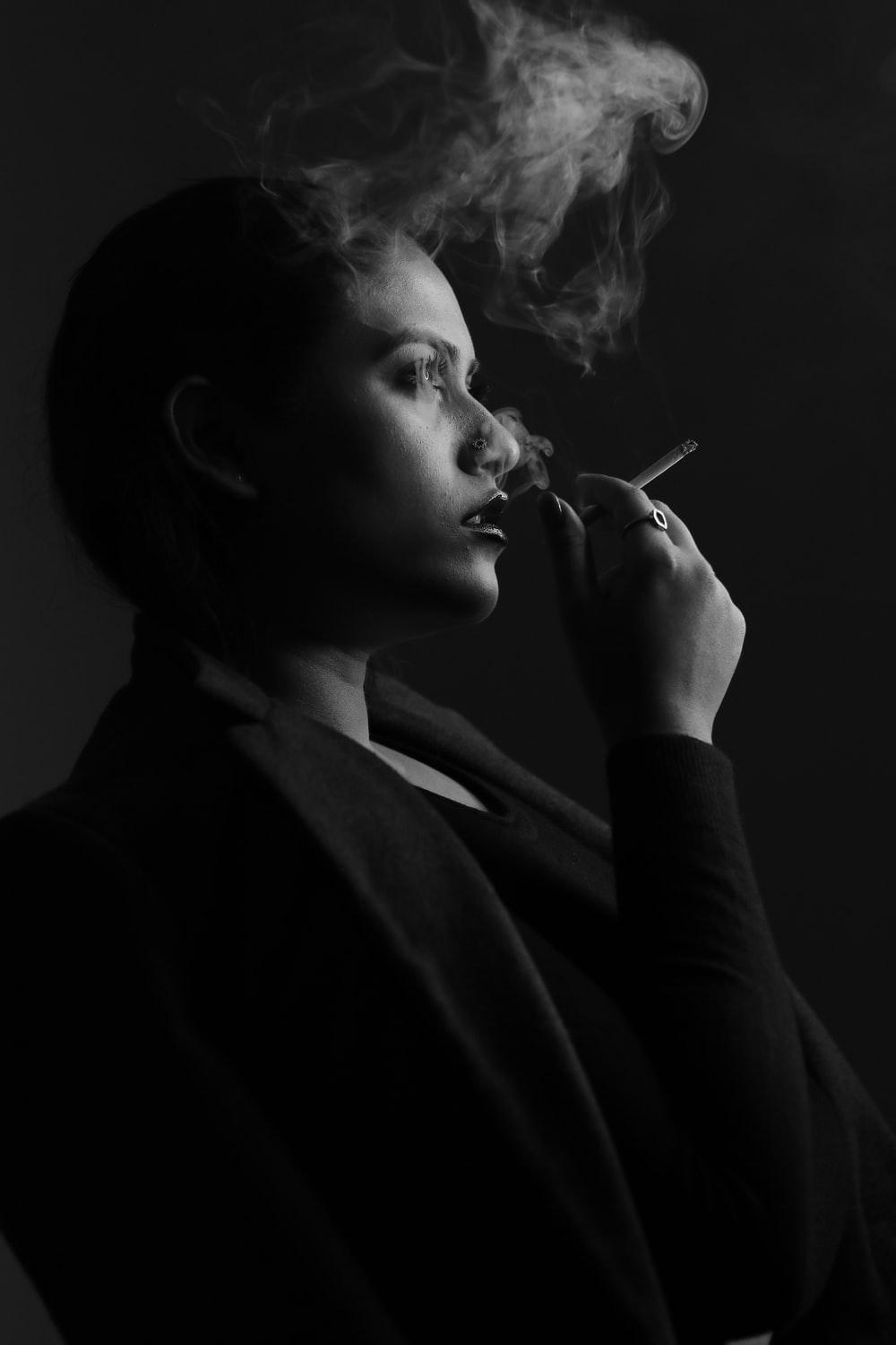1000x1500 Smoke Girl Picture. Download Free Image