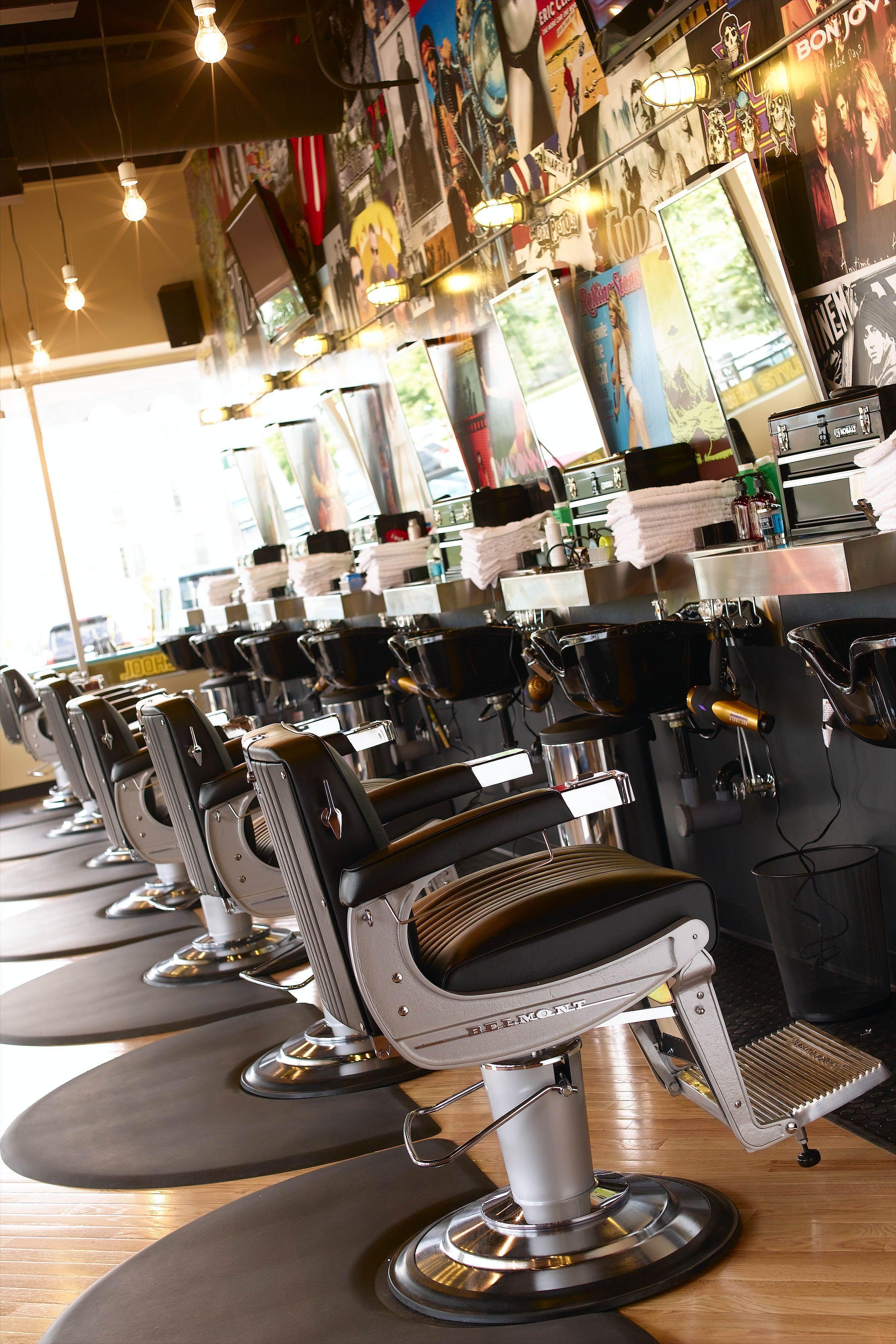 2672x4008 Barber Wallpaper