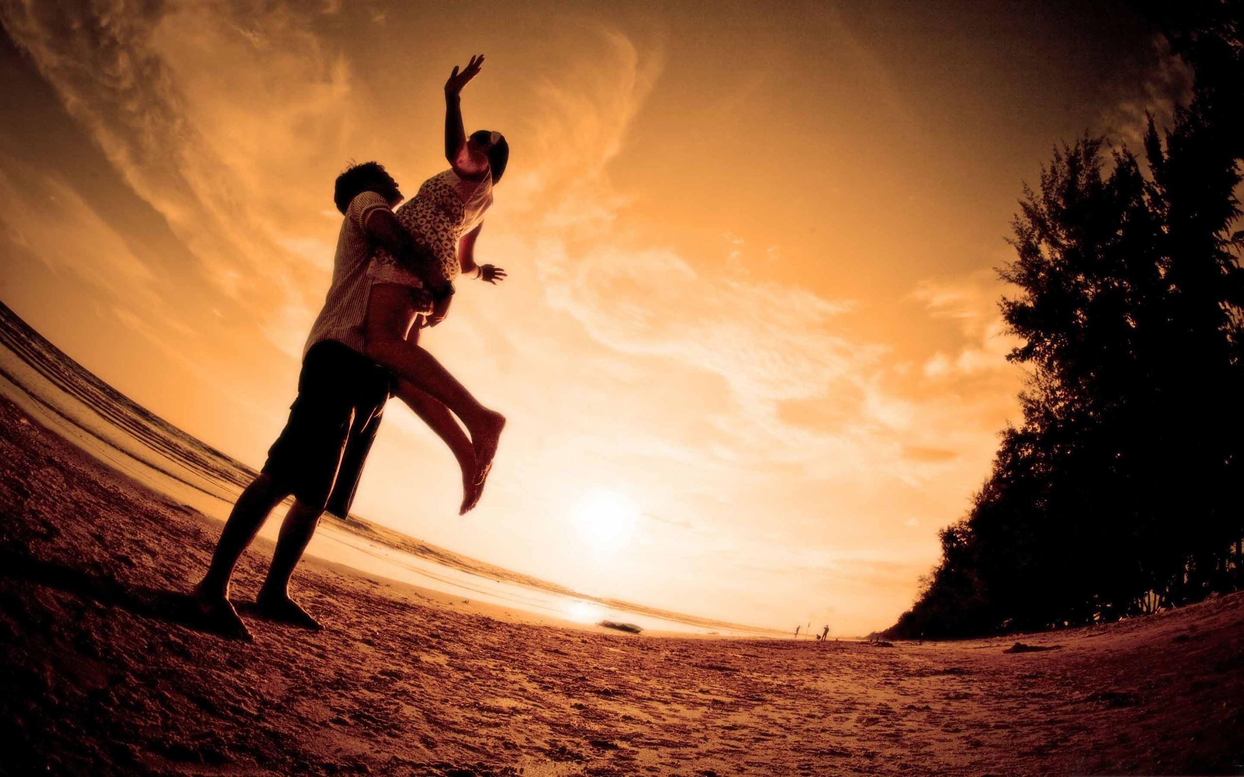 2560x1600 Best Couple Mac Wallpaper Free HD Download