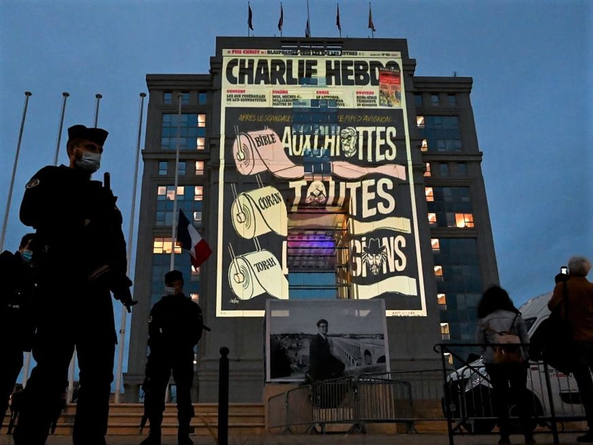 1200x901 Charlie Hebdo Muhammad cartoons projected onto government buildings in defiance of Islamist terrorists