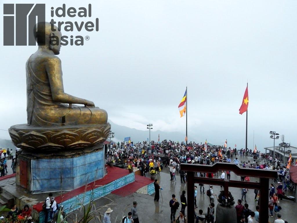 1024x768 YEN TU MOUNTAIN : THE LAND OF BUDDHIST IN VIETNAM travel is to live