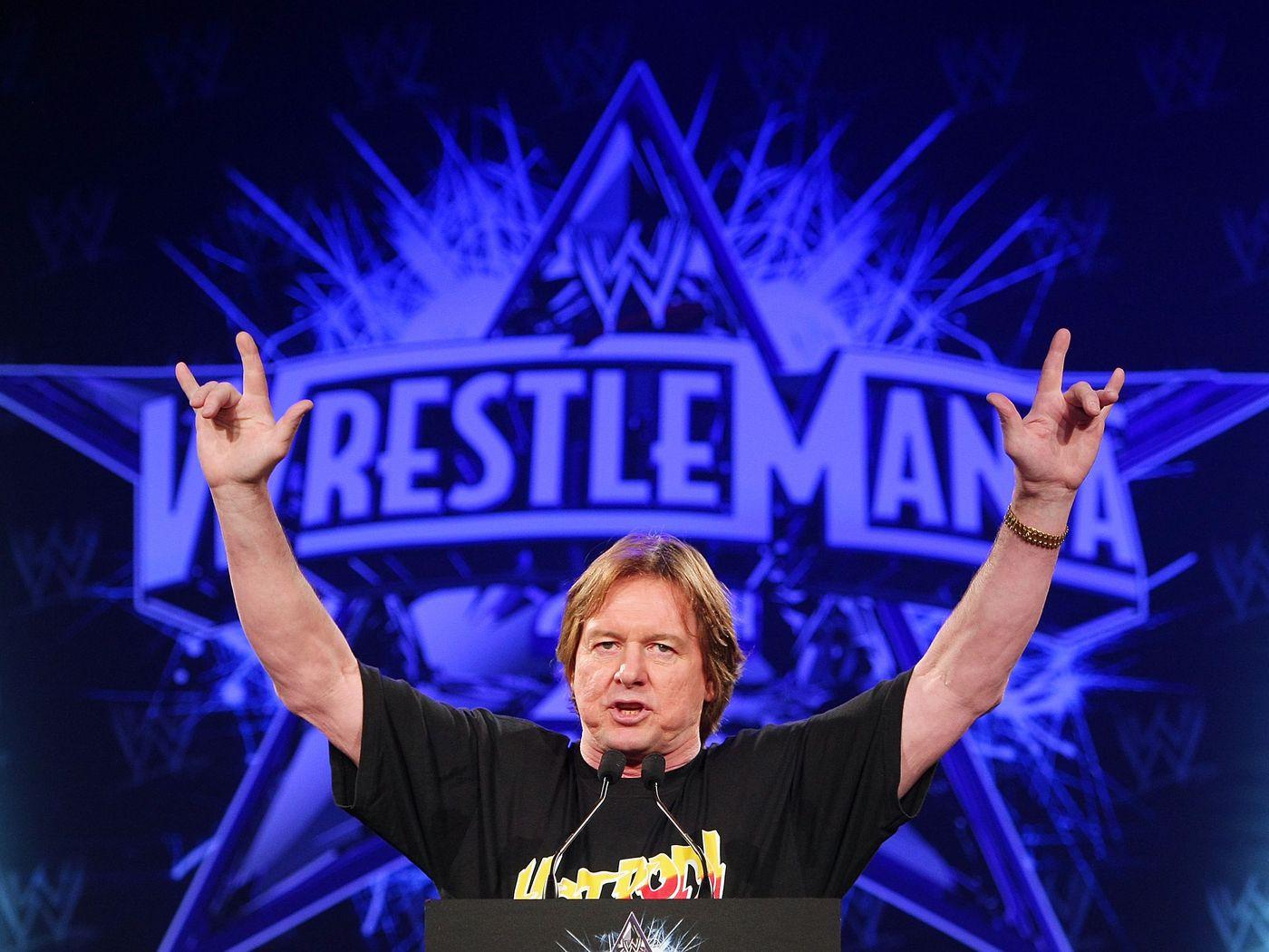 1400x1050 Rowdy' Roddy Piper made us all cheer for the bad guy
