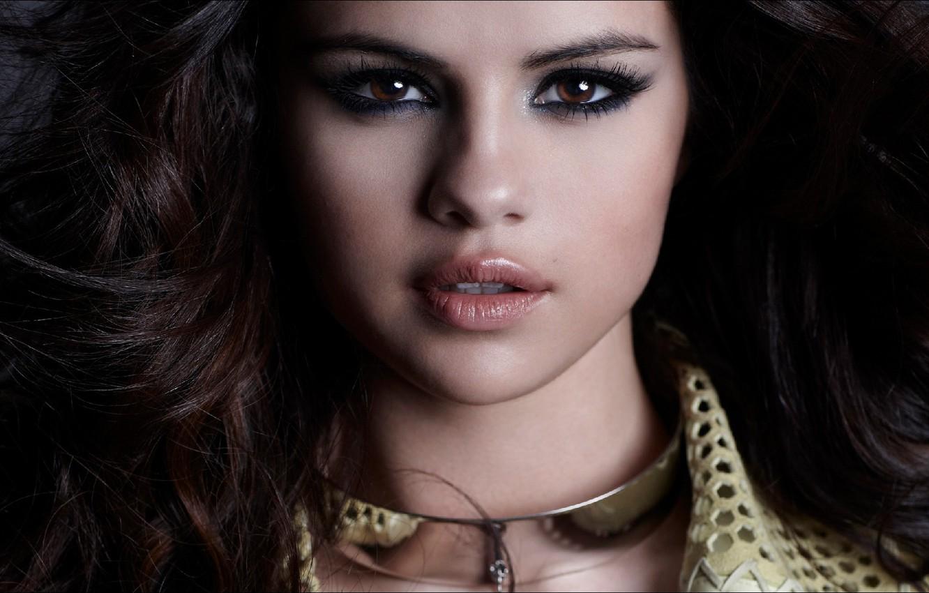 1332x850 Wallpaper Selena Gomez, portrait, face beautiful image for desktop, section музыка