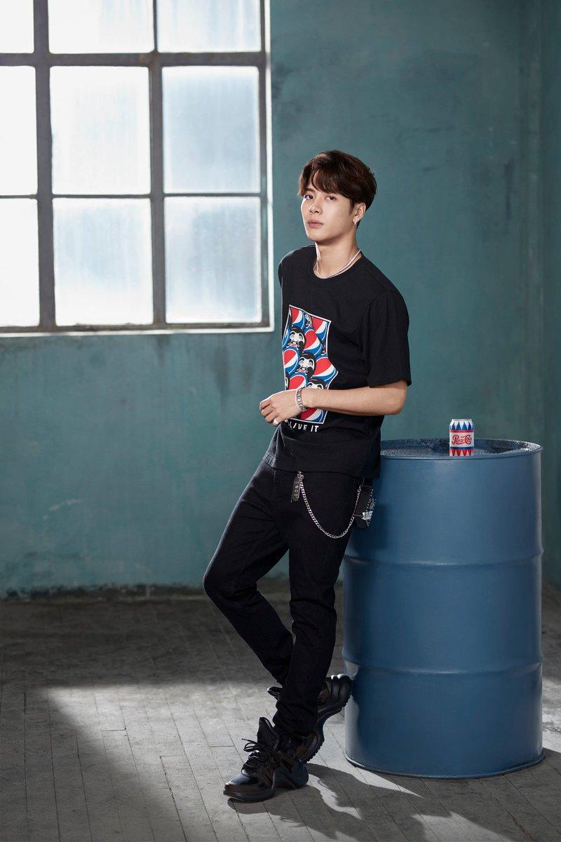 800x1200 Jackson Wang Meme Pepsi