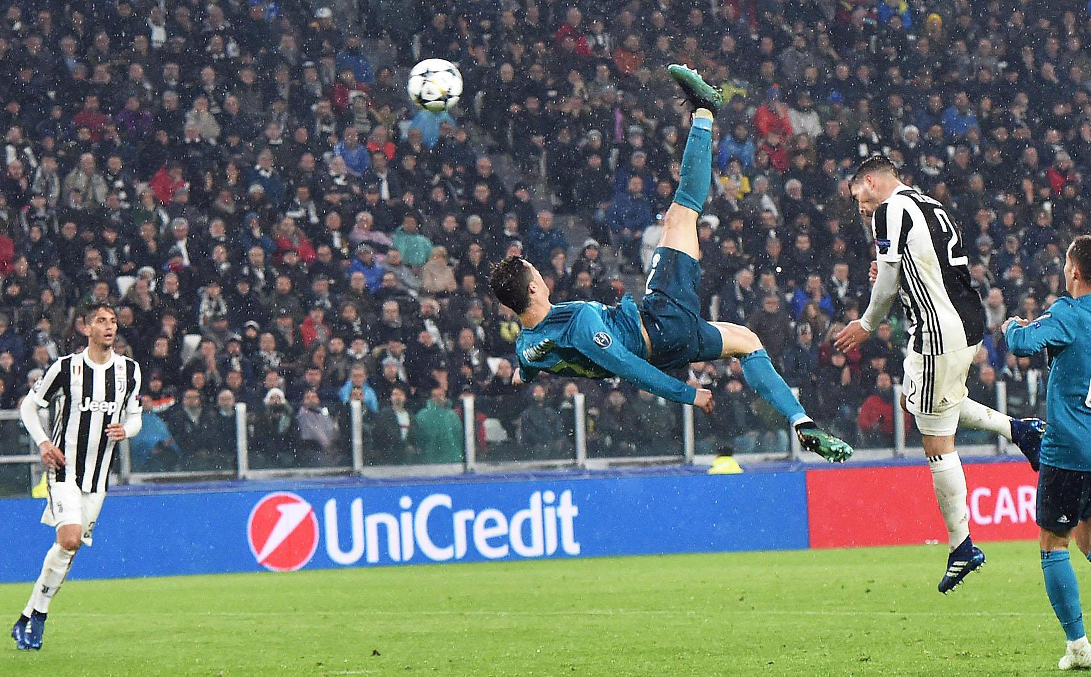 Ronaldo Bicycle Kick Wallpapers Top Free Ronaldo Bicycle Kick 