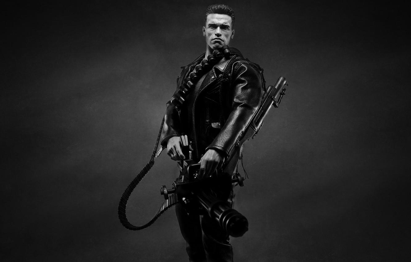 1332x850 Wallpaper the dark background, weapons, Arnold Schwarzenegger, Terminator, Arnold Schwarzenegger, The Terminator image for desktop, section фильмы