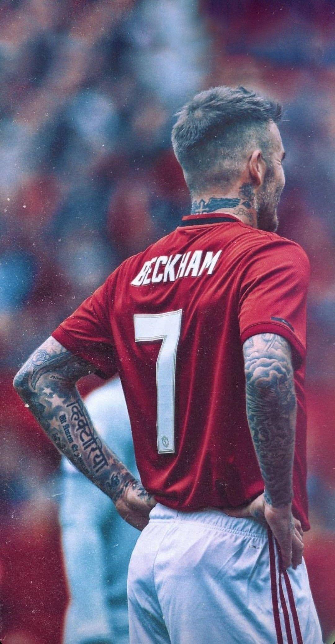 1080x2072 David Beckham Manchester United Wallpaper