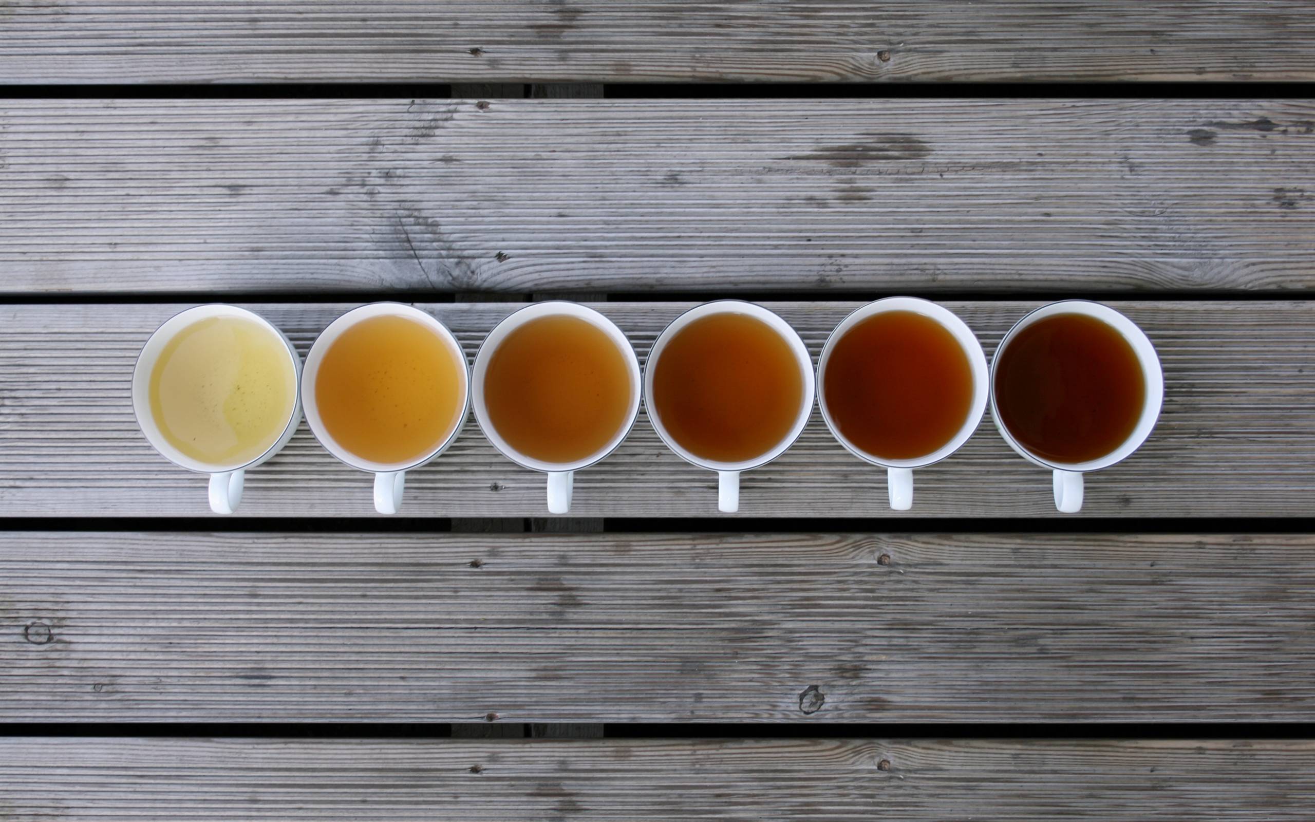 2560x1600 Cool Tea Wallpaper