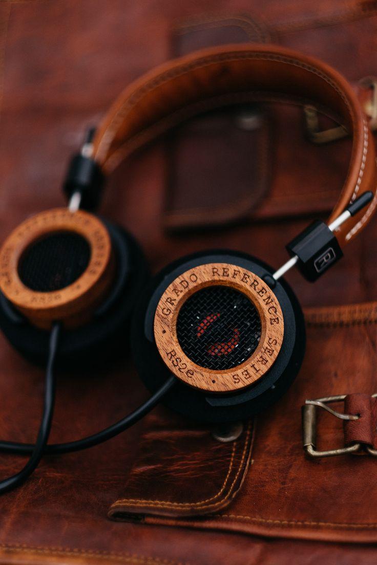 736x1104 Lots of brown going on. Looking good!. Best studio headphones, Stylish headphone, Dj headphones