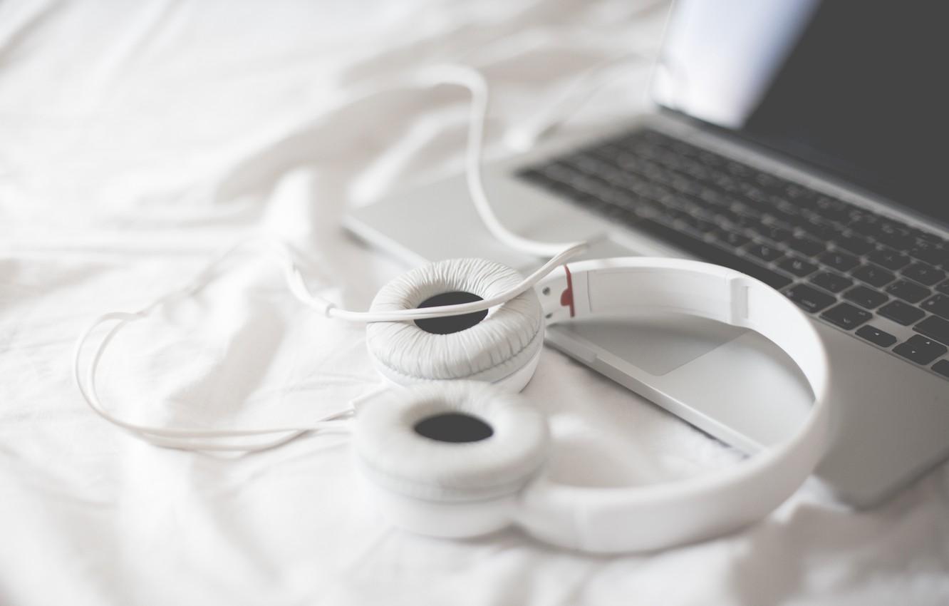 1332x850 Wallpaper headphones, laptop, white image for desktop, section музыка