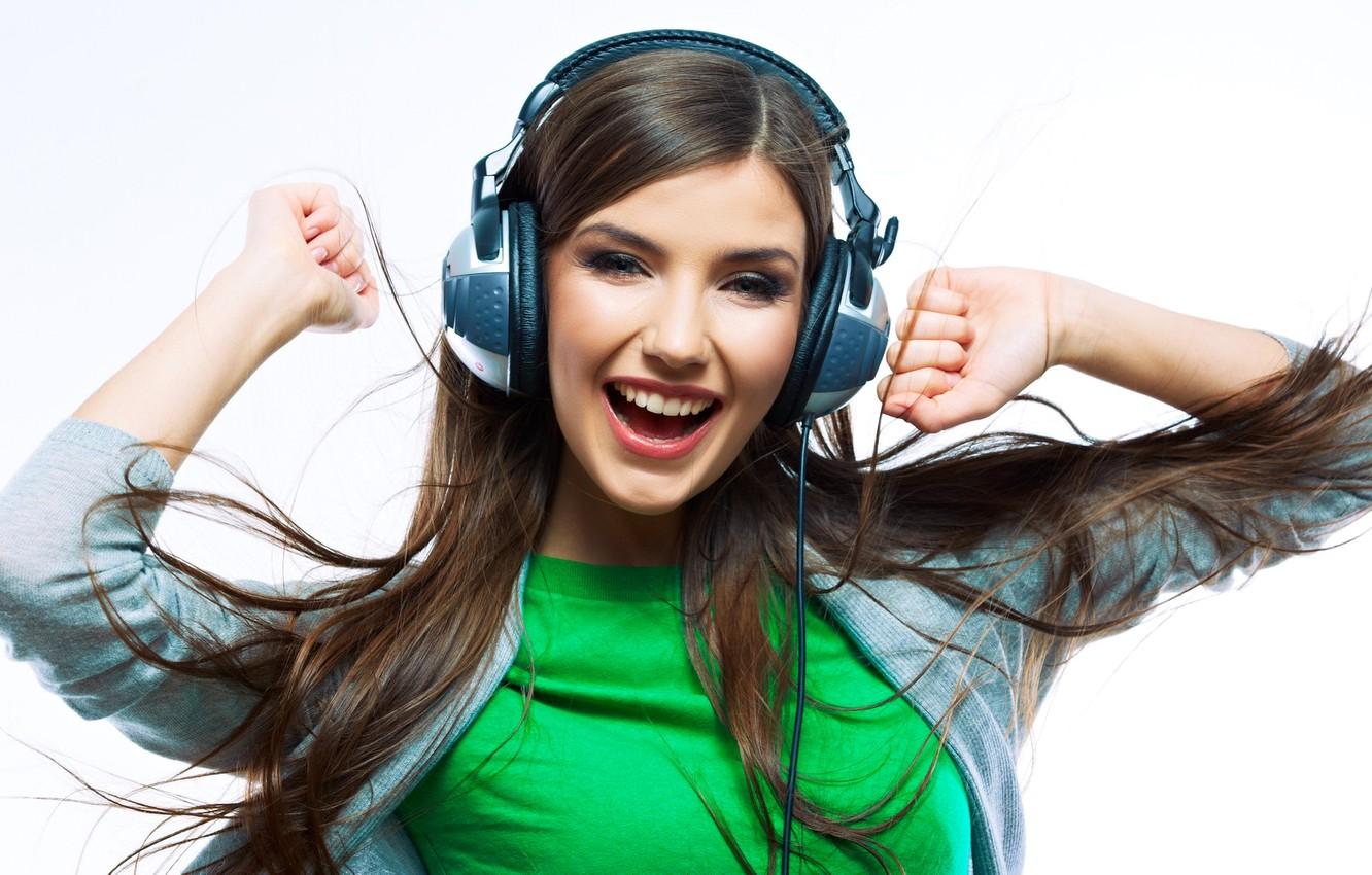 1332x850 Wallpaper look, girl, joy, music, headphones, delight image for desktop, section девушки