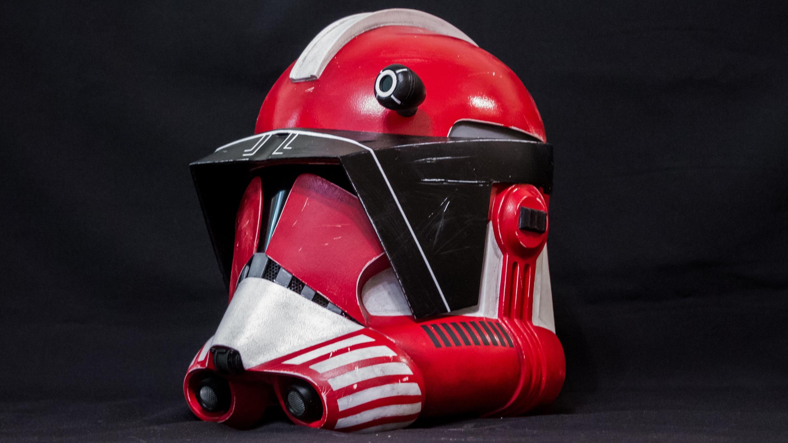 2560x1440 Star Wars Commander Fox Phase 2 helmet